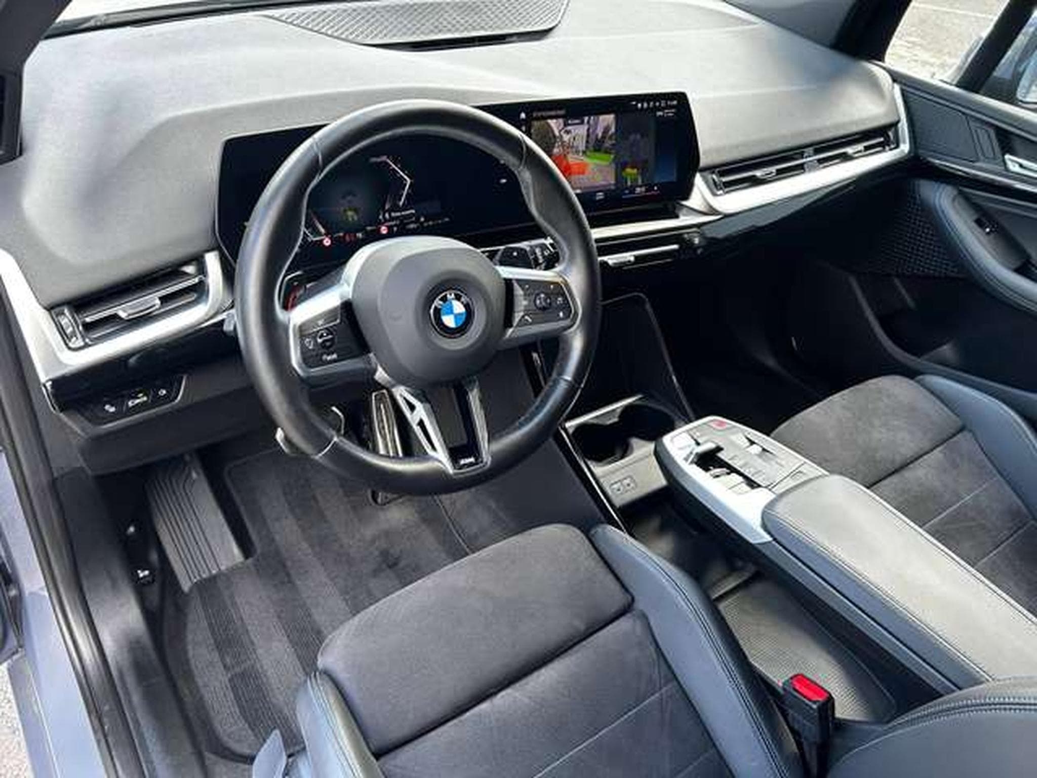 BMW 218 ACTIVE TOURER Pack M ESSSENCE 136 CV (2023) - Photo 3