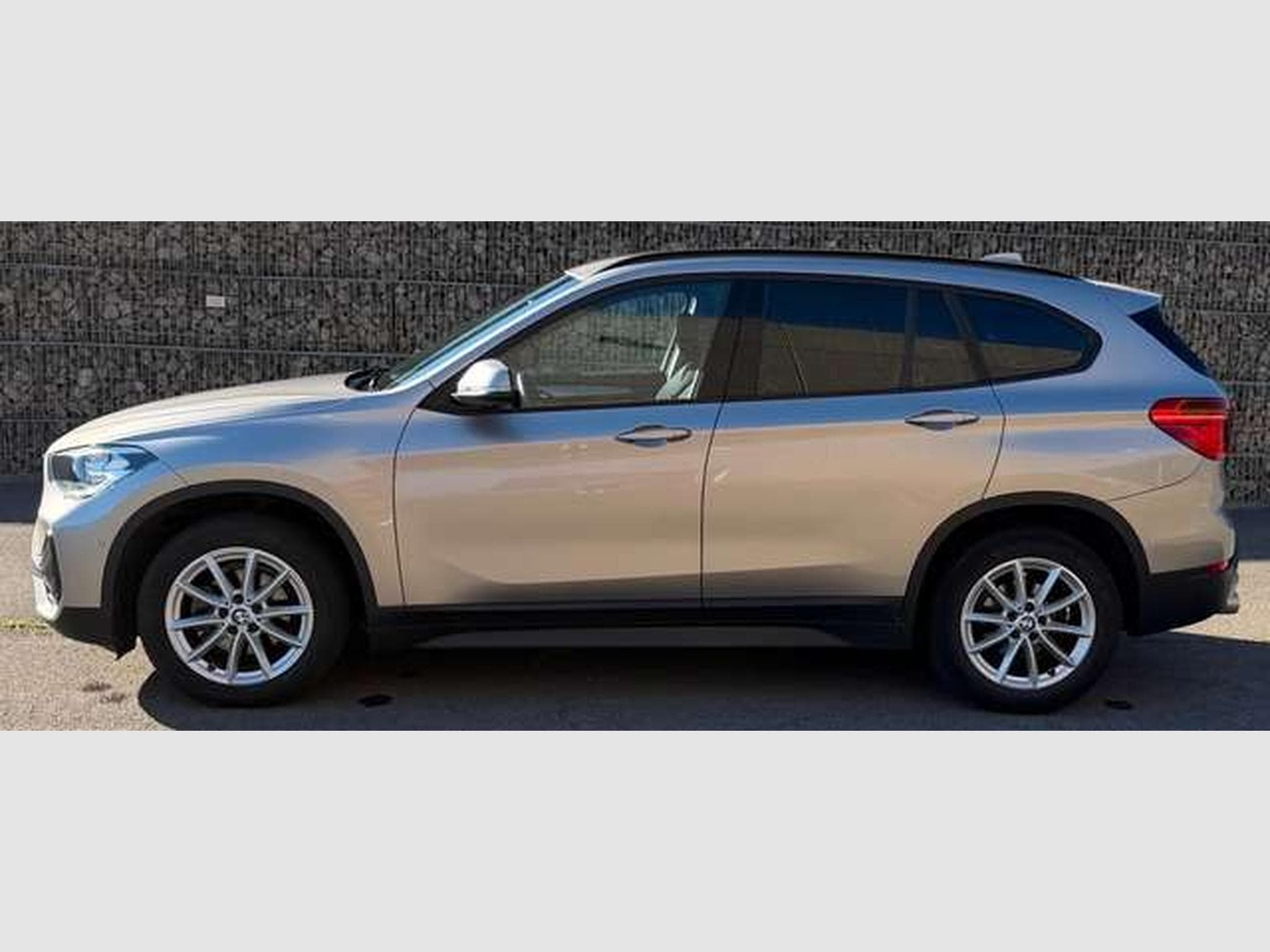 BMW X1 X1 1.5 d sDrive16 //Révisée Et Garantie 12 Mois✅✅✅ (2021) - Foto 5