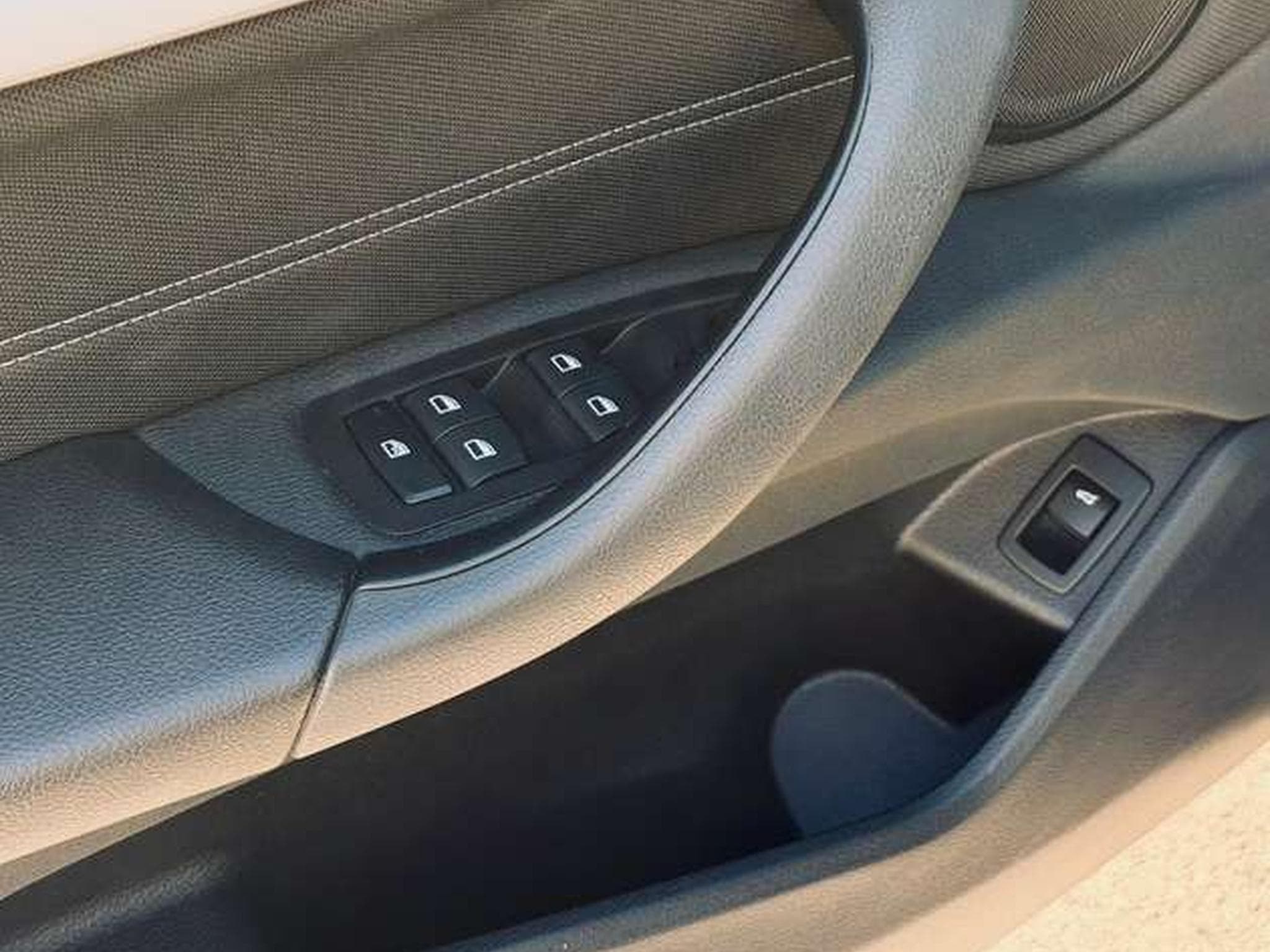 BMW X1 X1 1.5 d sDrive16 //Révisée Et Garantie 12 Mois✅✅✅ (2021) - Foto 12