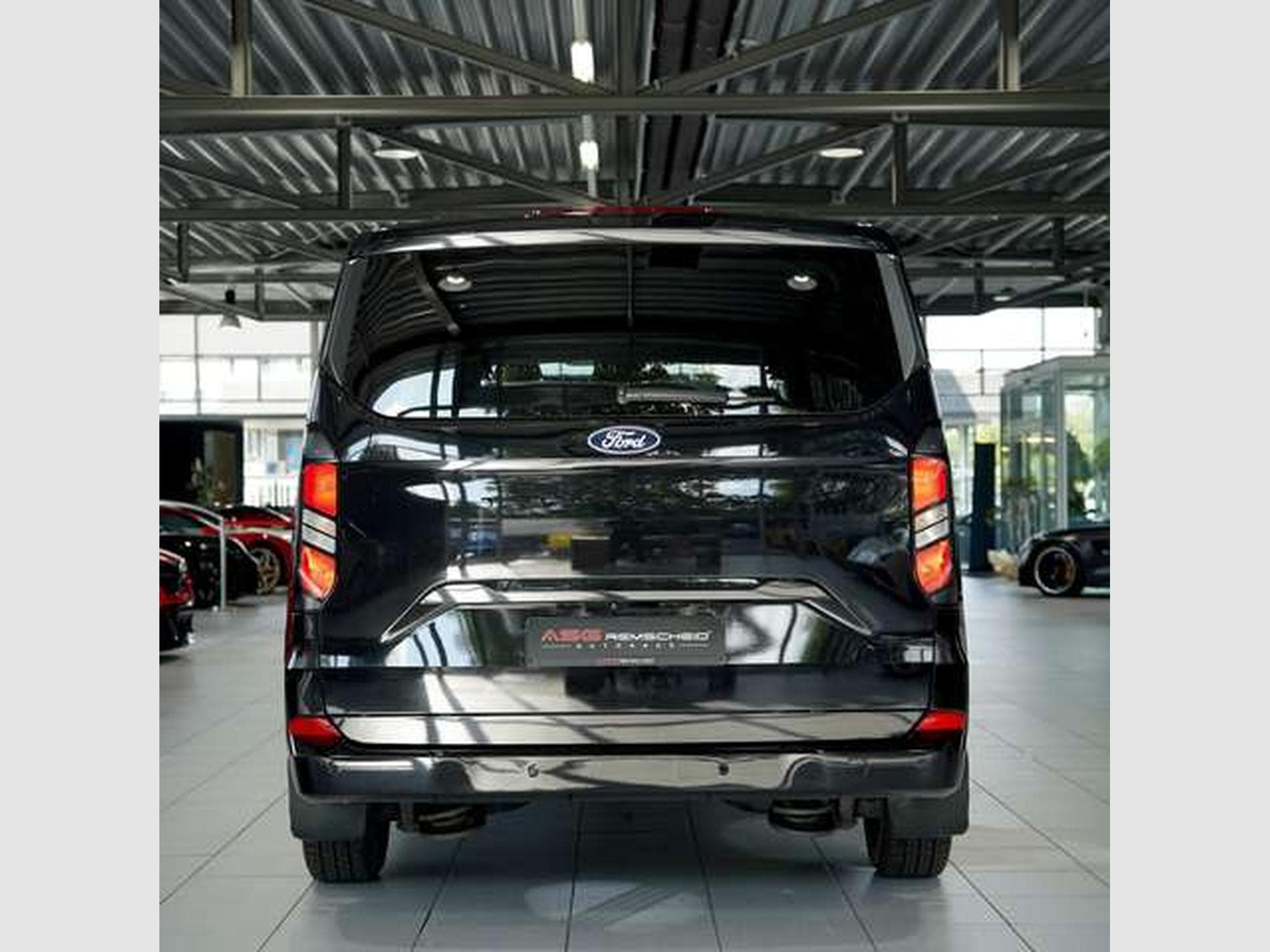 Ford Autres 320 L2 Tourneo Titanium FWD *9-Sitzer (2025) - Foto 8