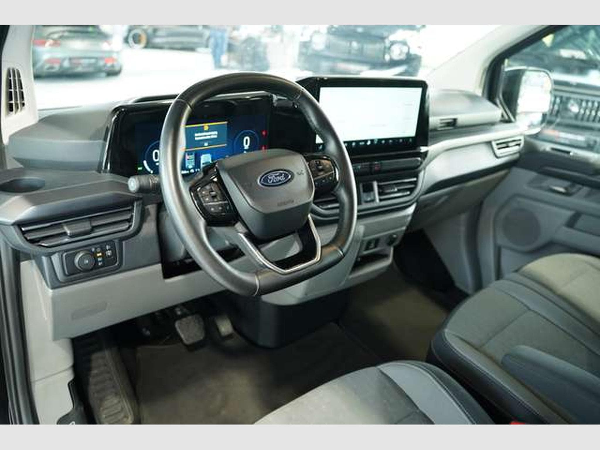 Ford Autres 320 L2 Tourneo Titanium FWD *9-Sitzer (2025) - Foto 25