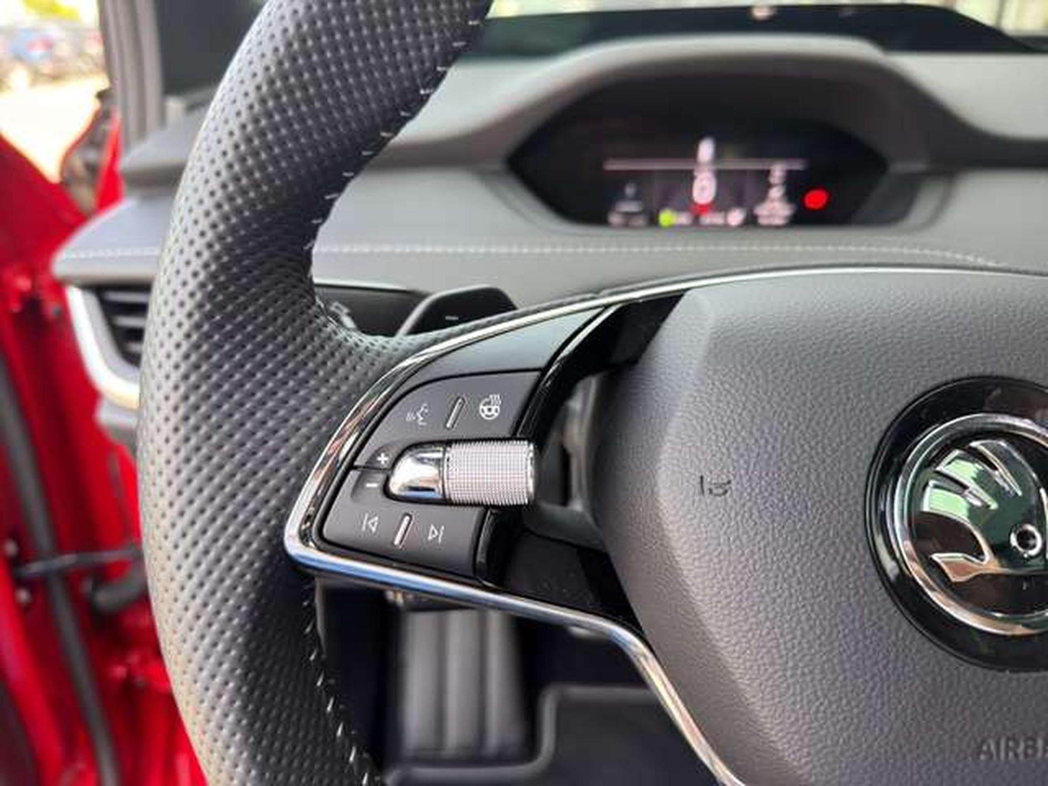 Skoda Enyaq RS Suite/Pano/Matrix/Crystal/Maxx/AHK (2023) - Photo 30