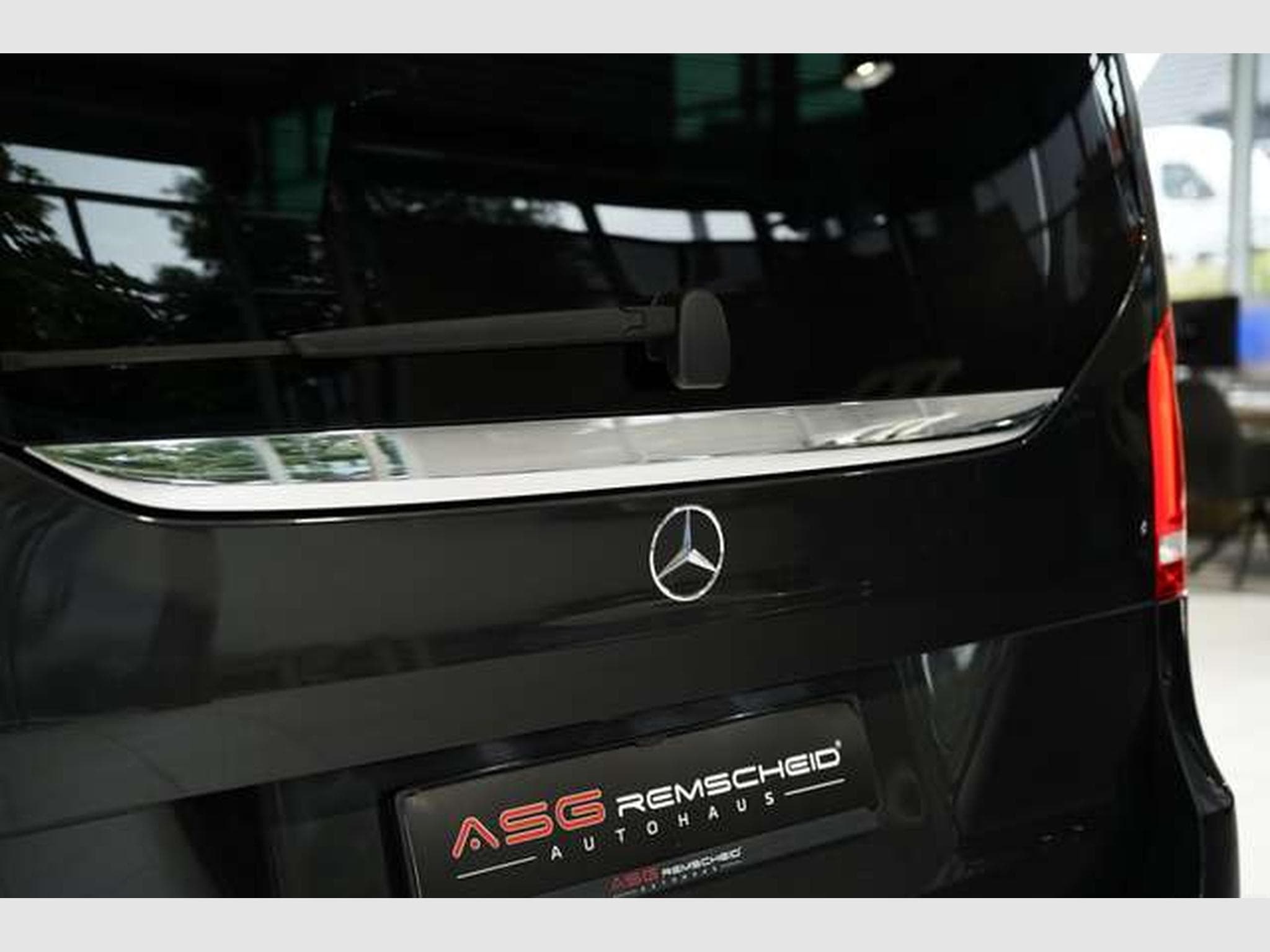 Mercedes V d AMG Line Avantgarde 4M lang 2H *Pano*AHK (2019) - Photo 14