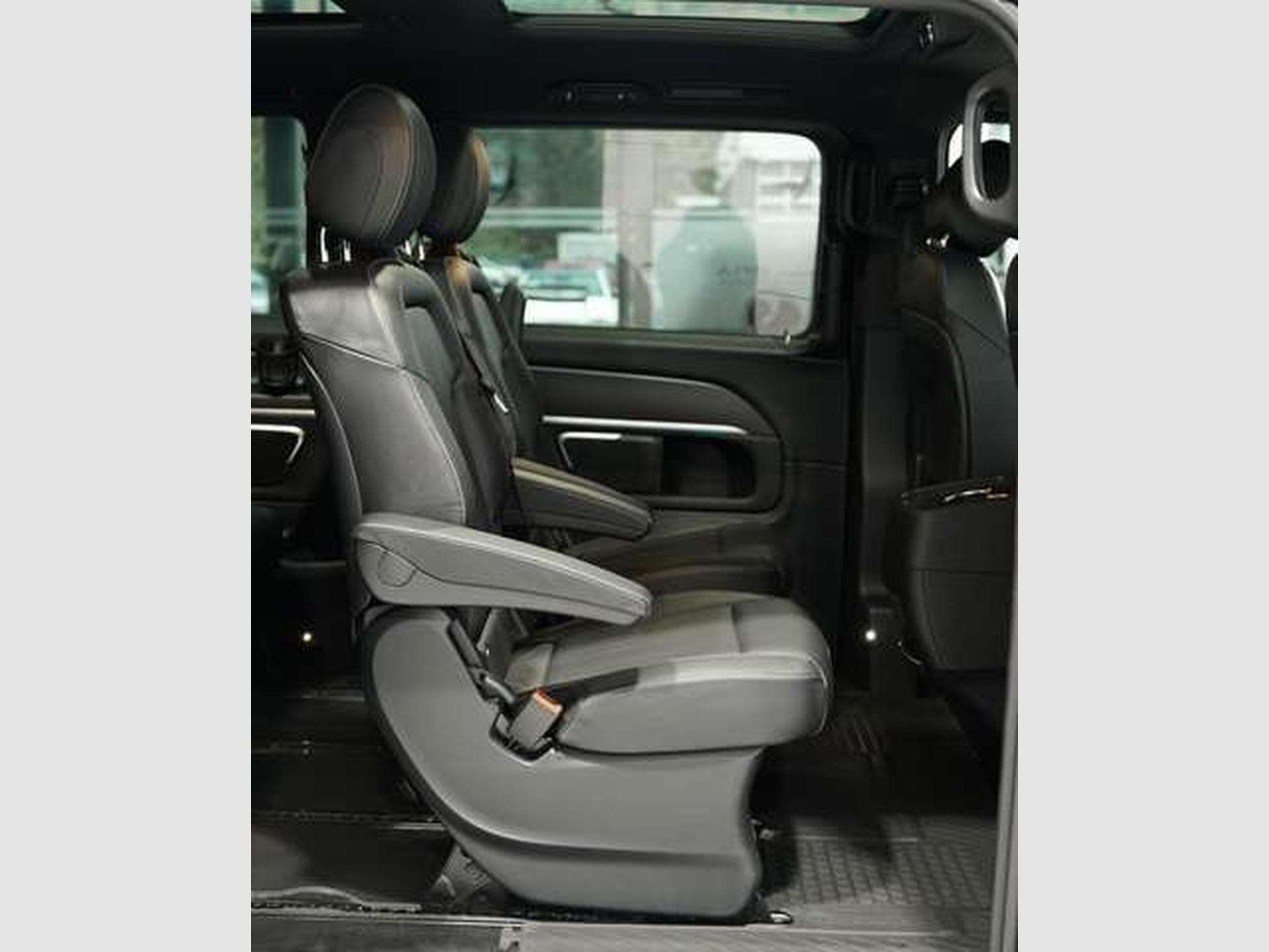 Mercedes V d AMG Line Avantgarde 4M lang 2H *Pano*AHK (2019) - Photo 21