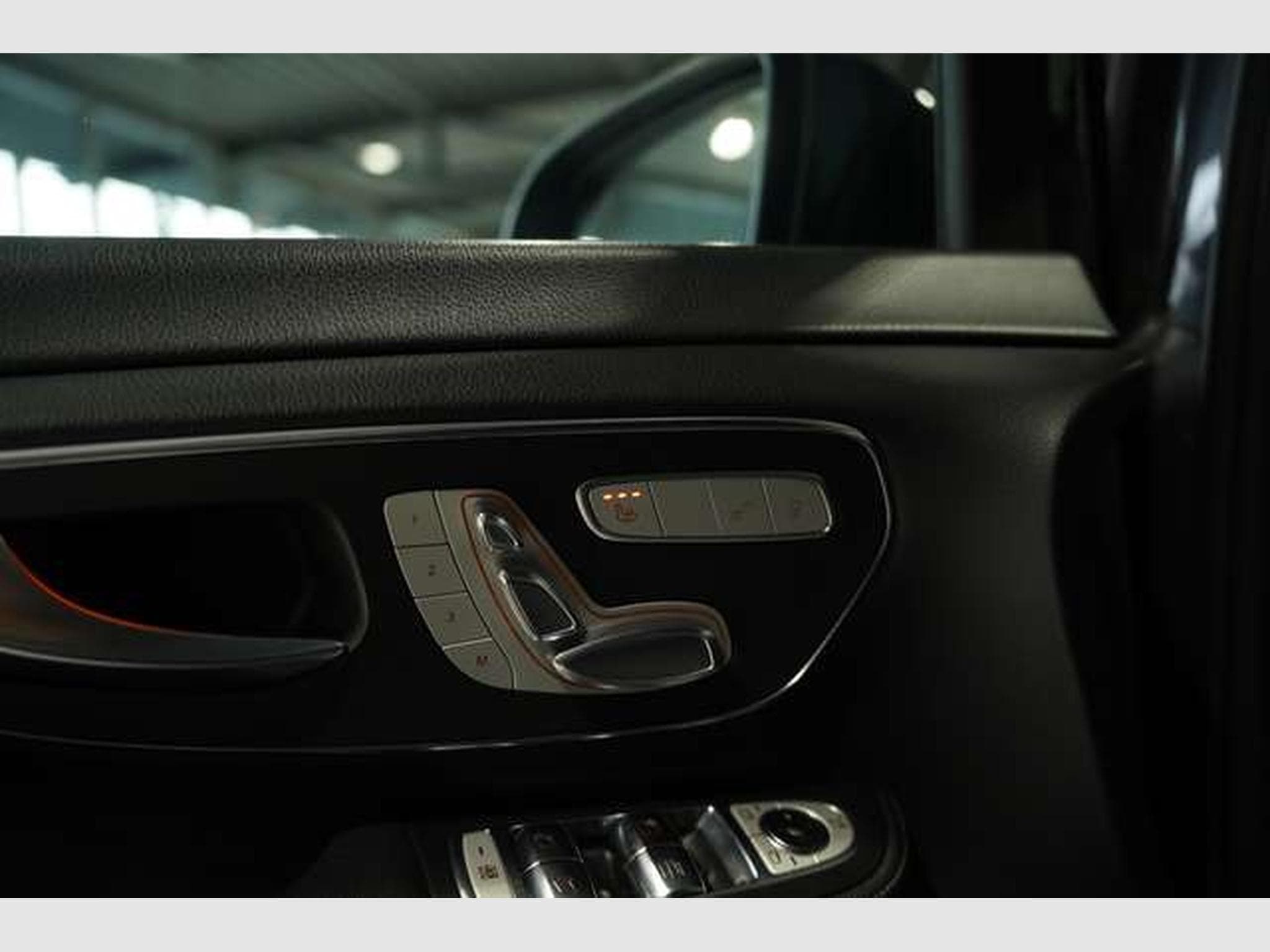 Mercedes V d AMG Line Avantgarde 4M lang 2H *Pano*AHK (2019) - Photo 31