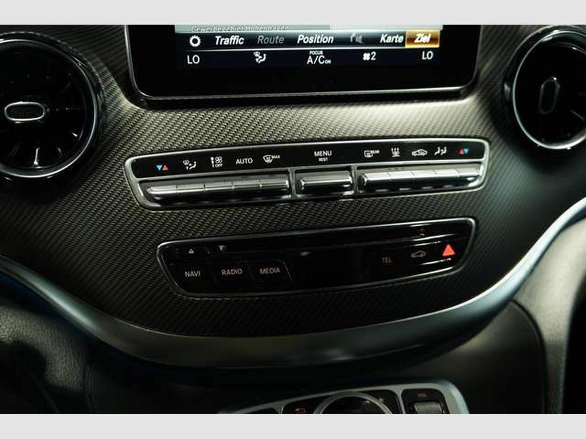 Mercedes V d AMG Line Avantgarde 4M lang 2H *Pano*AHK (2019) - Photo 38