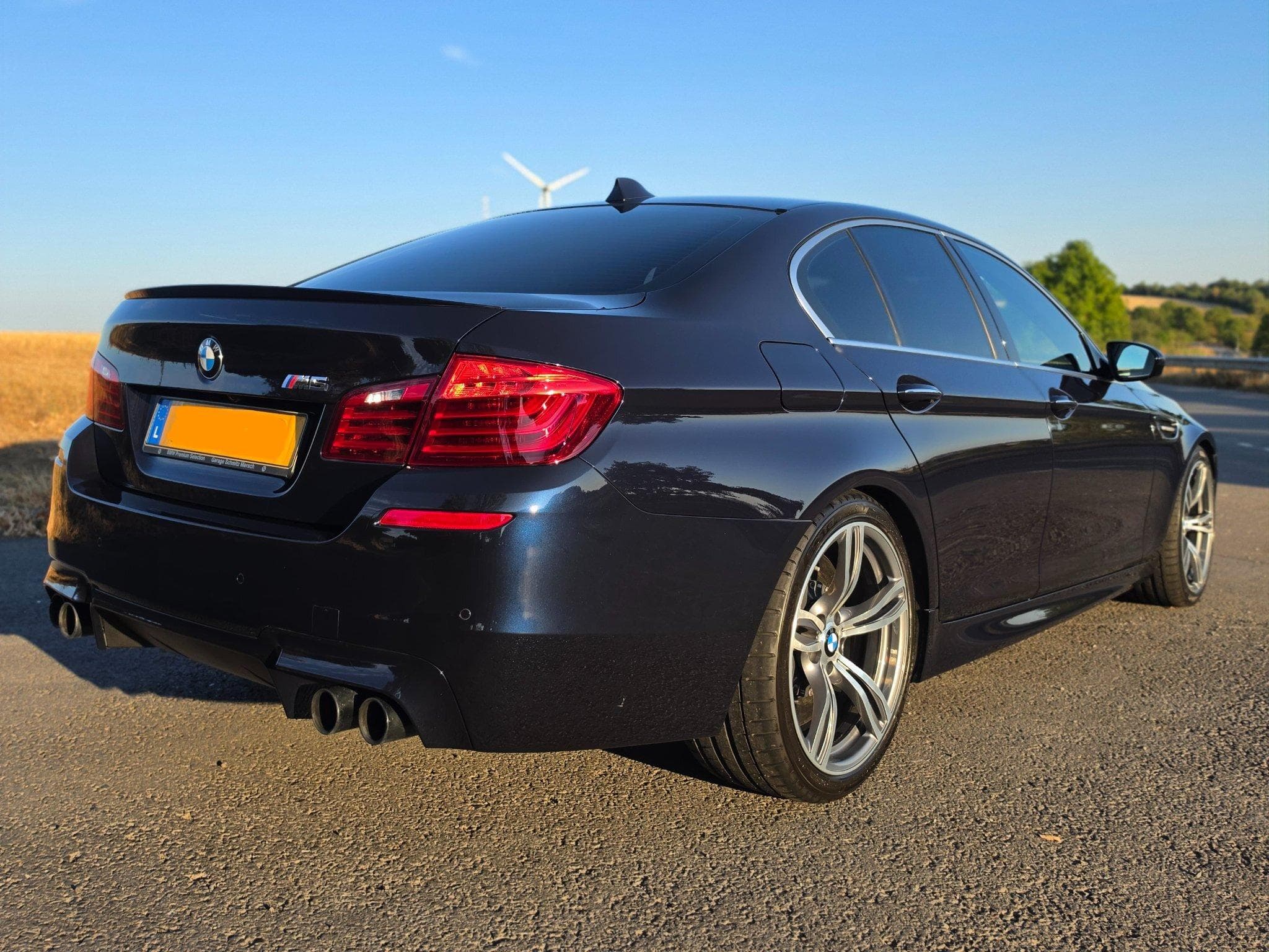 BMW M5 Competition (2015) - Photo 2