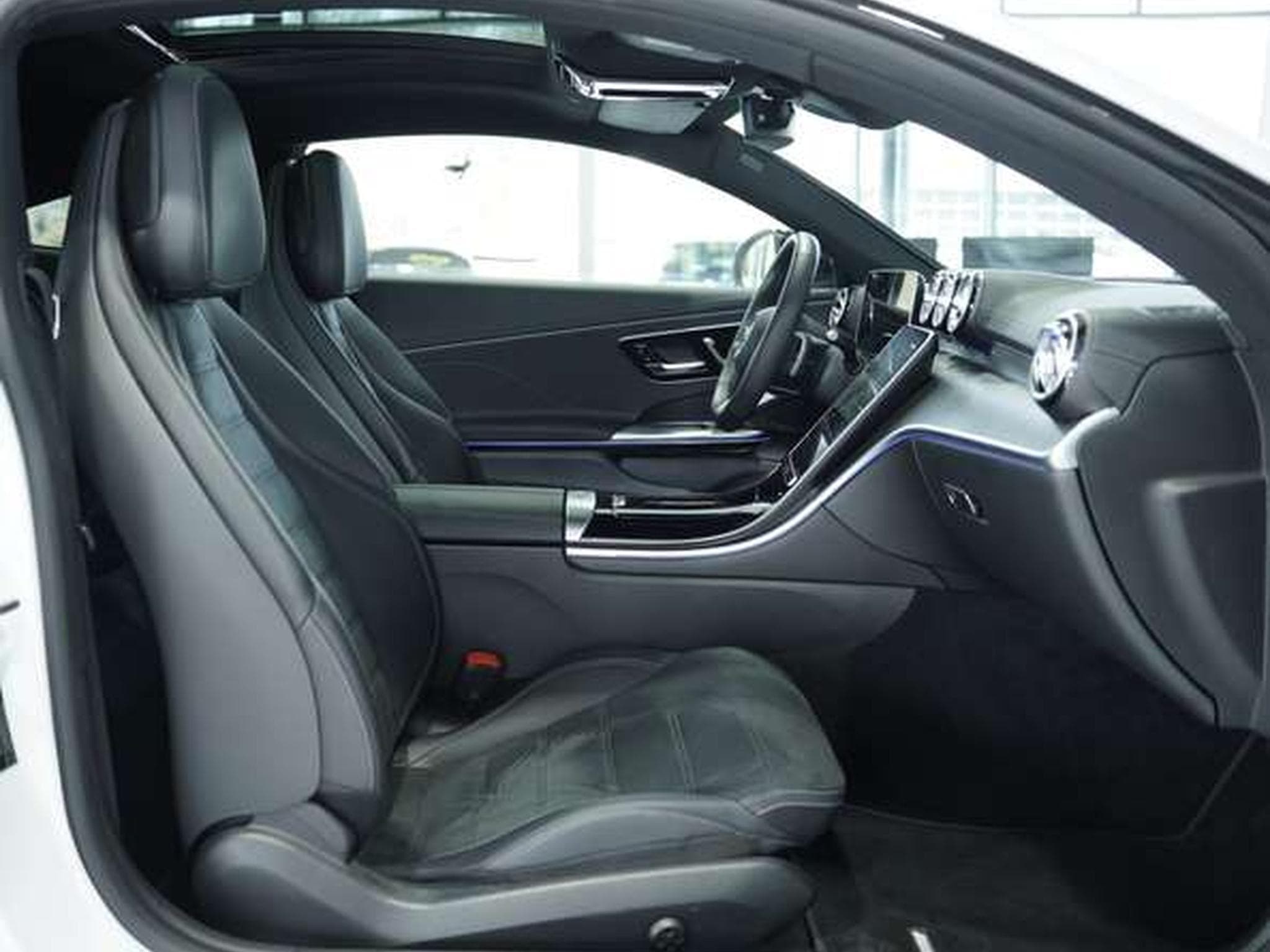 Mercedes CLE 200 AMG Line Premium Coupé *Pano *Night *SHZ (2024) - Photo 26