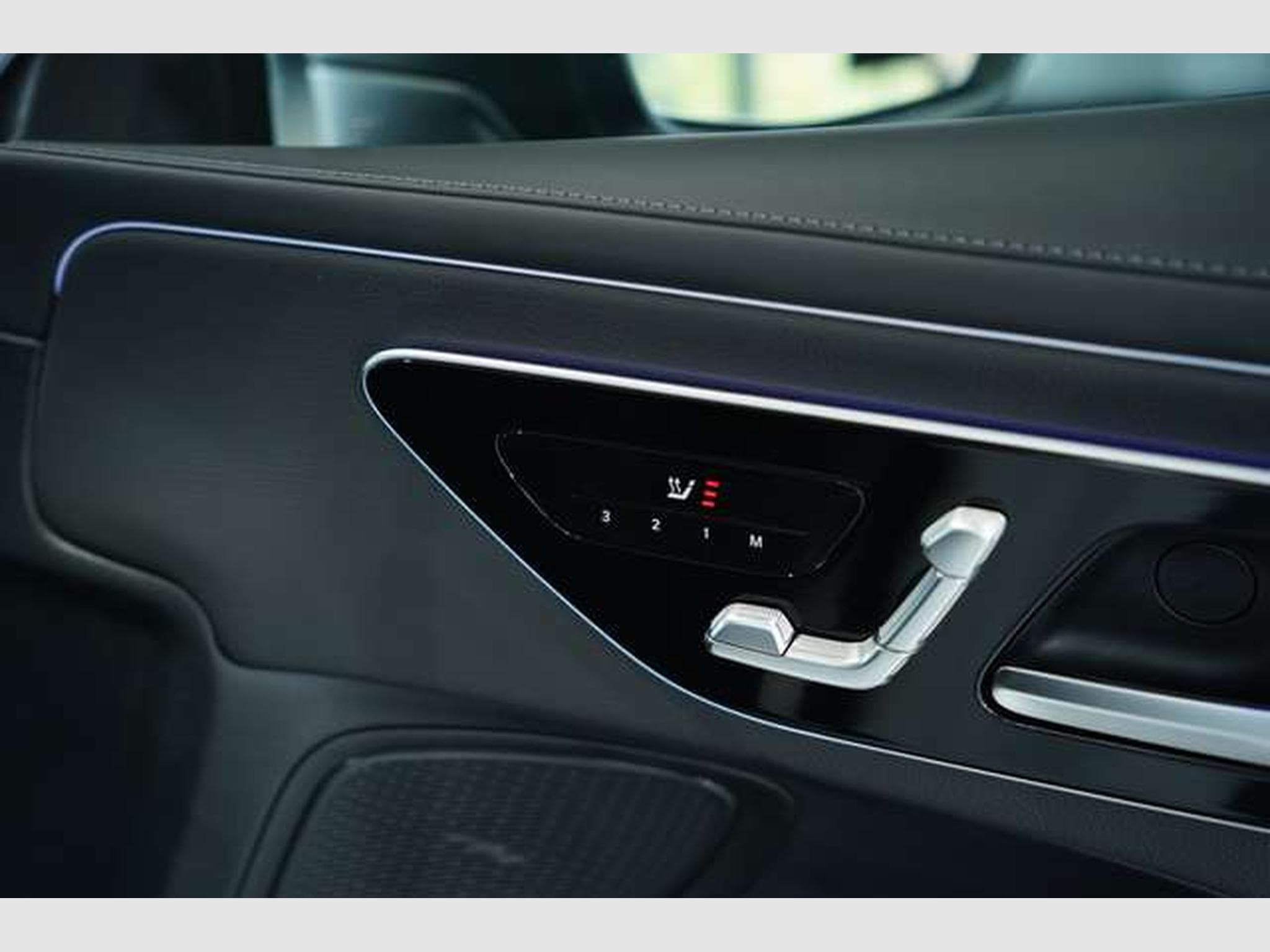 Mercedes CLE 200 AMG Line Premium Coupé *Pano *Night *SHZ (2024) - Photo 44