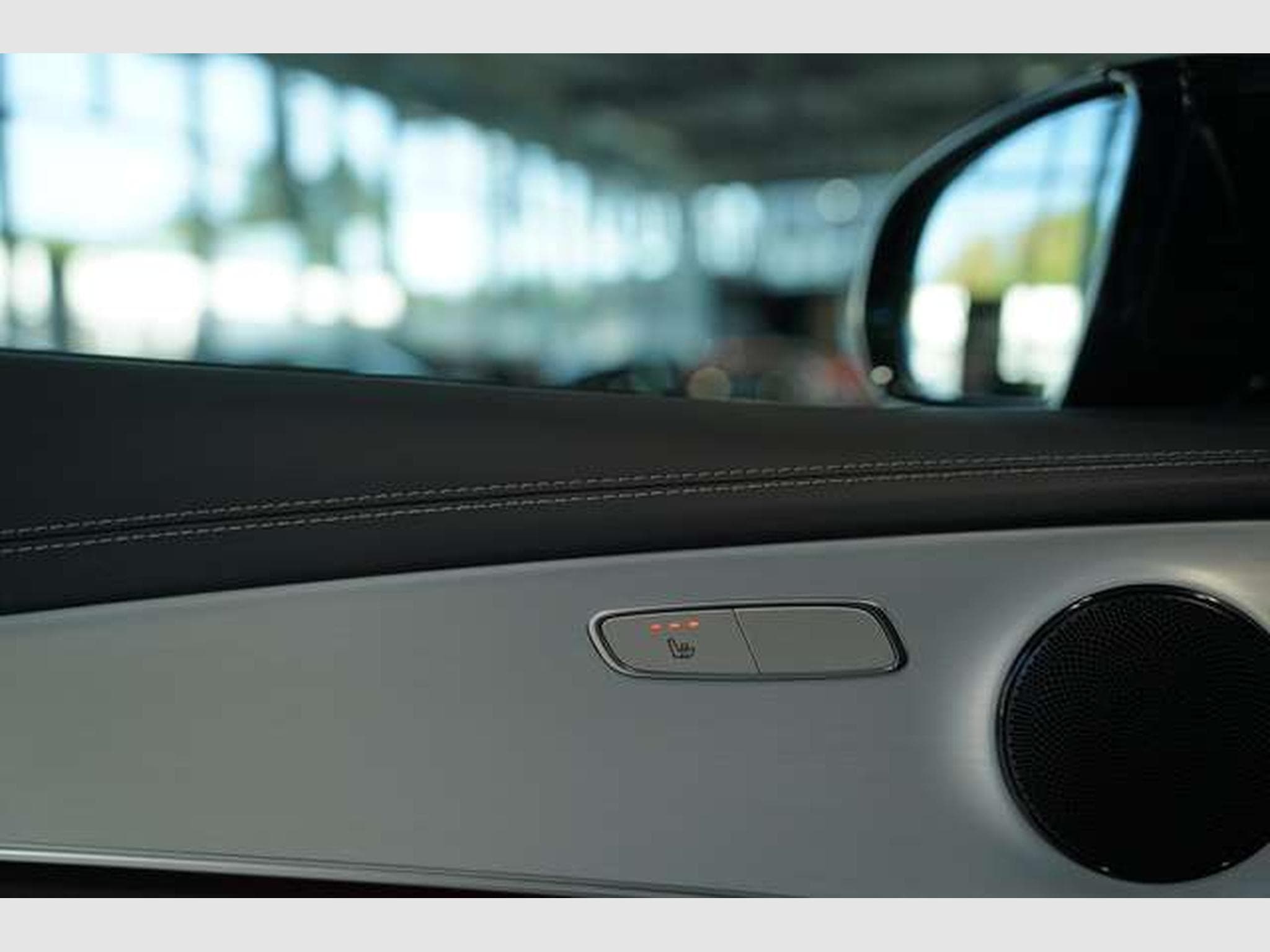 Mercedes E 400 d 4M T AMG Line 2H *19*GSD*Night*360°*AHK (2023) - Photo 24