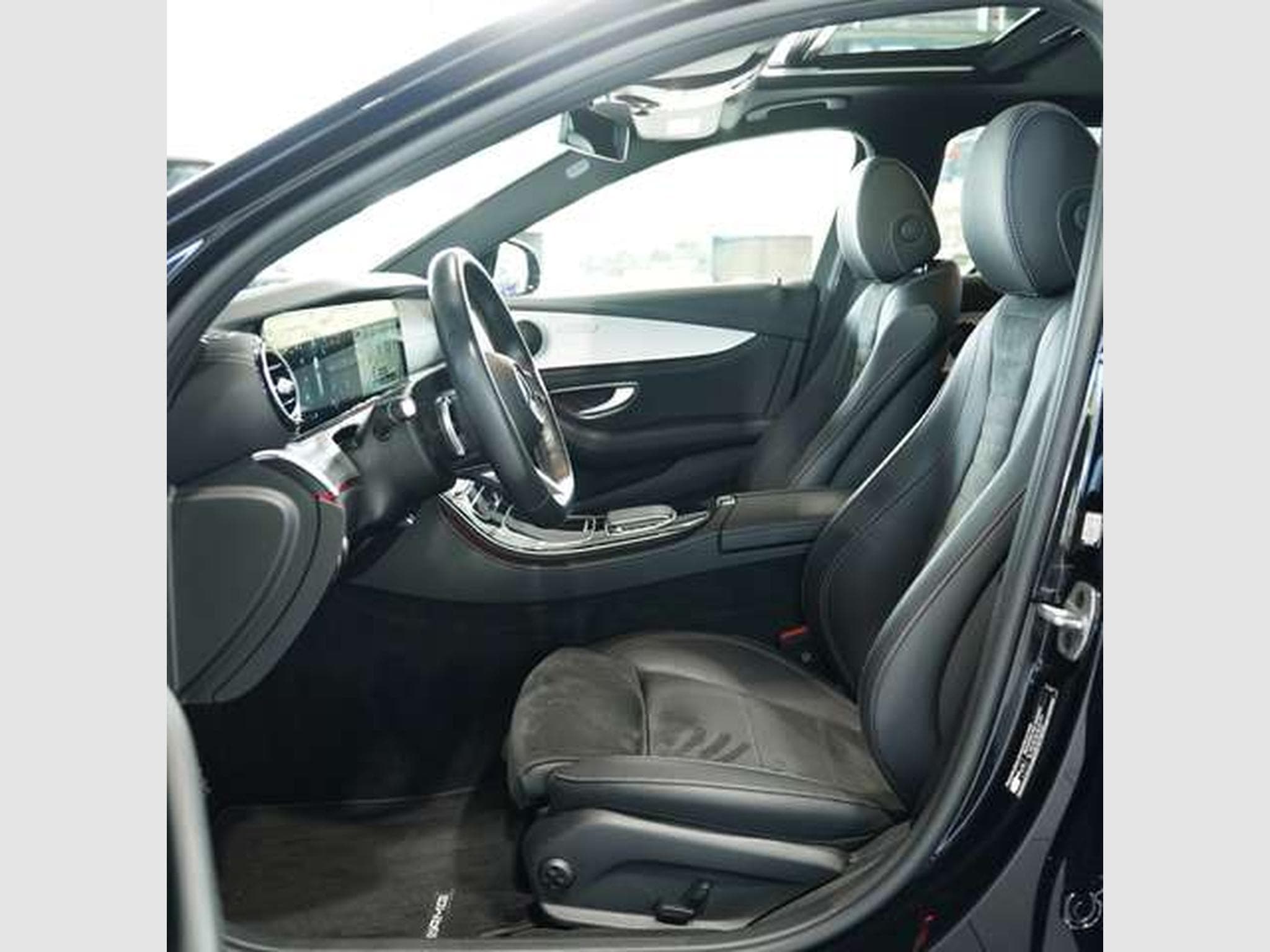 Mercedes E 400 d 4M T AMG Line 2H *19*GSD*Night*360°*AHK (2023) - Photo 23