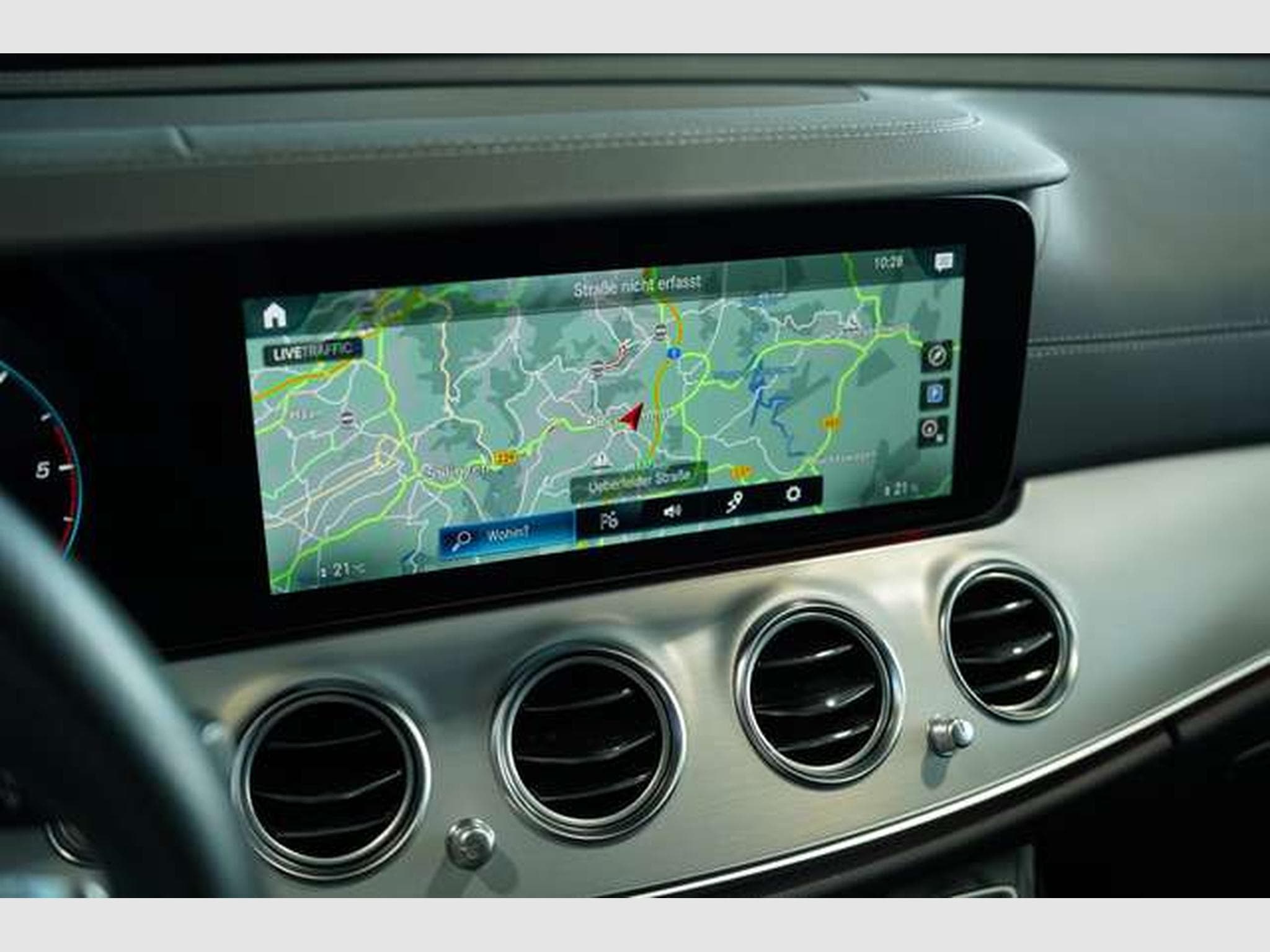 Mercedes E 400 d 4M T AMG Line 2H *19*GSD*Night*360°*AHK (2023) - Photo 31