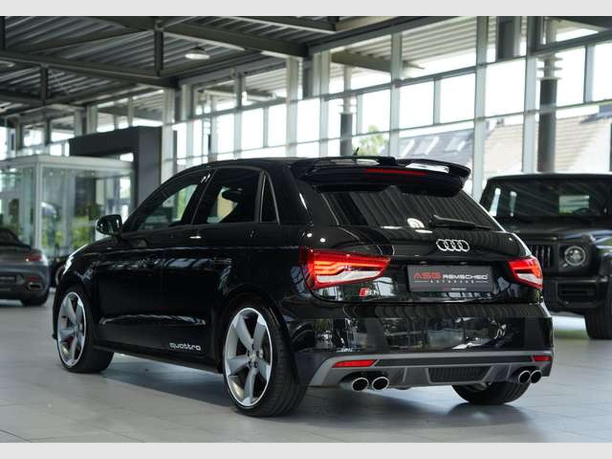 Audi S1 Sportback q. *BOSE *18 *Nappa *Optik-Paket (2015) - Photo 9