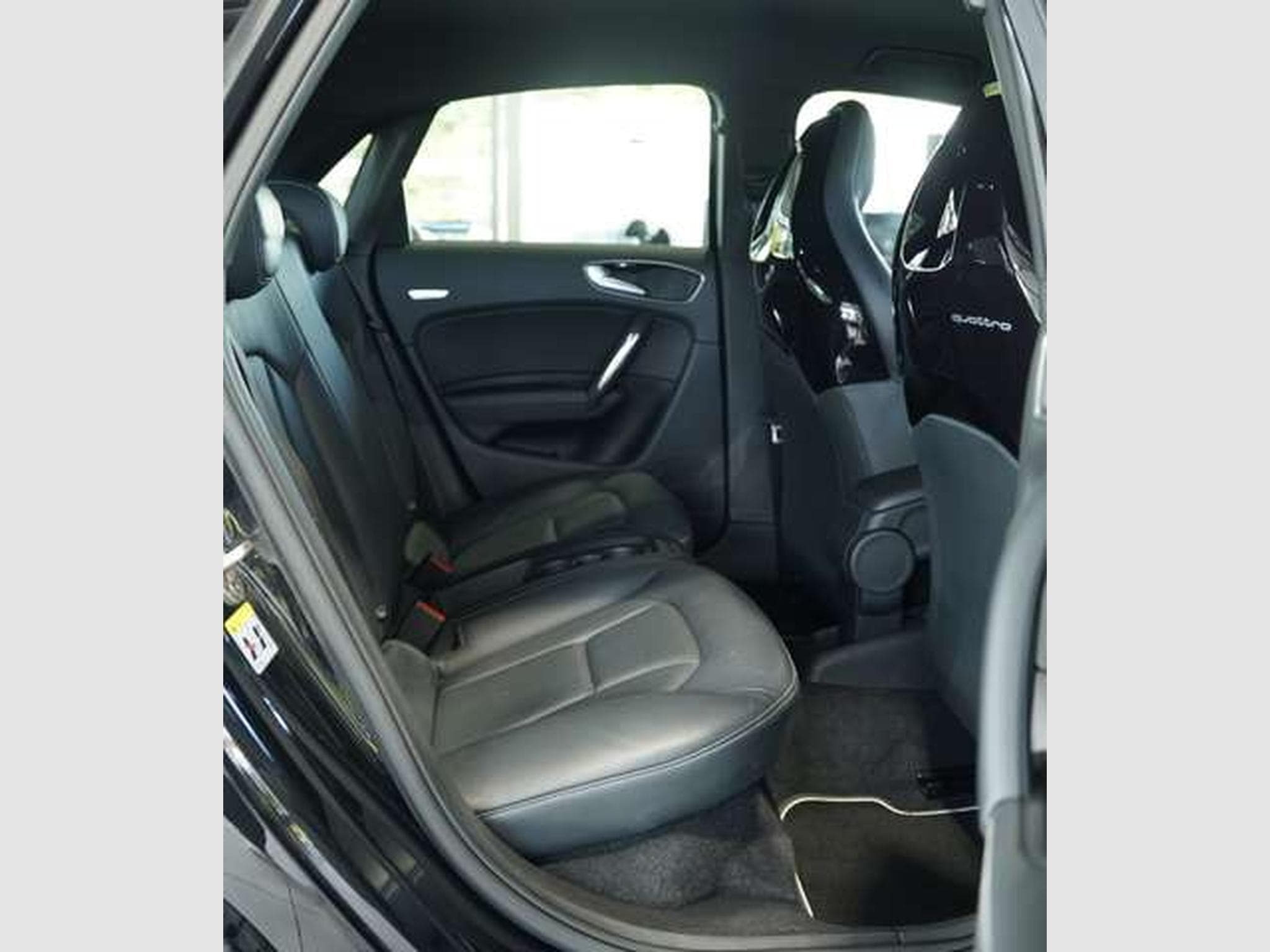 Audi S1 Sportback q. *BOSE *18 *Nappa *Optik-Paket (2015) - Photo 17