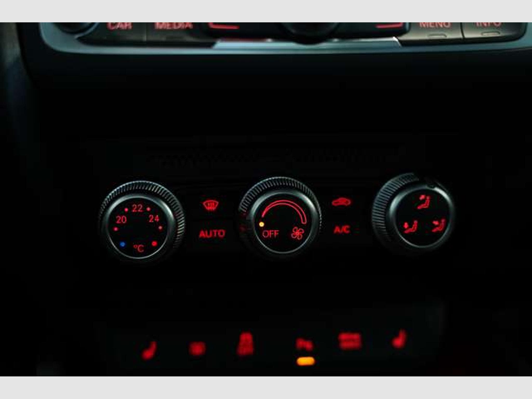 Audi S1 Sportback q. *BOSE *18 *Nappa *Optik-Paket (2015) - Photo 29
