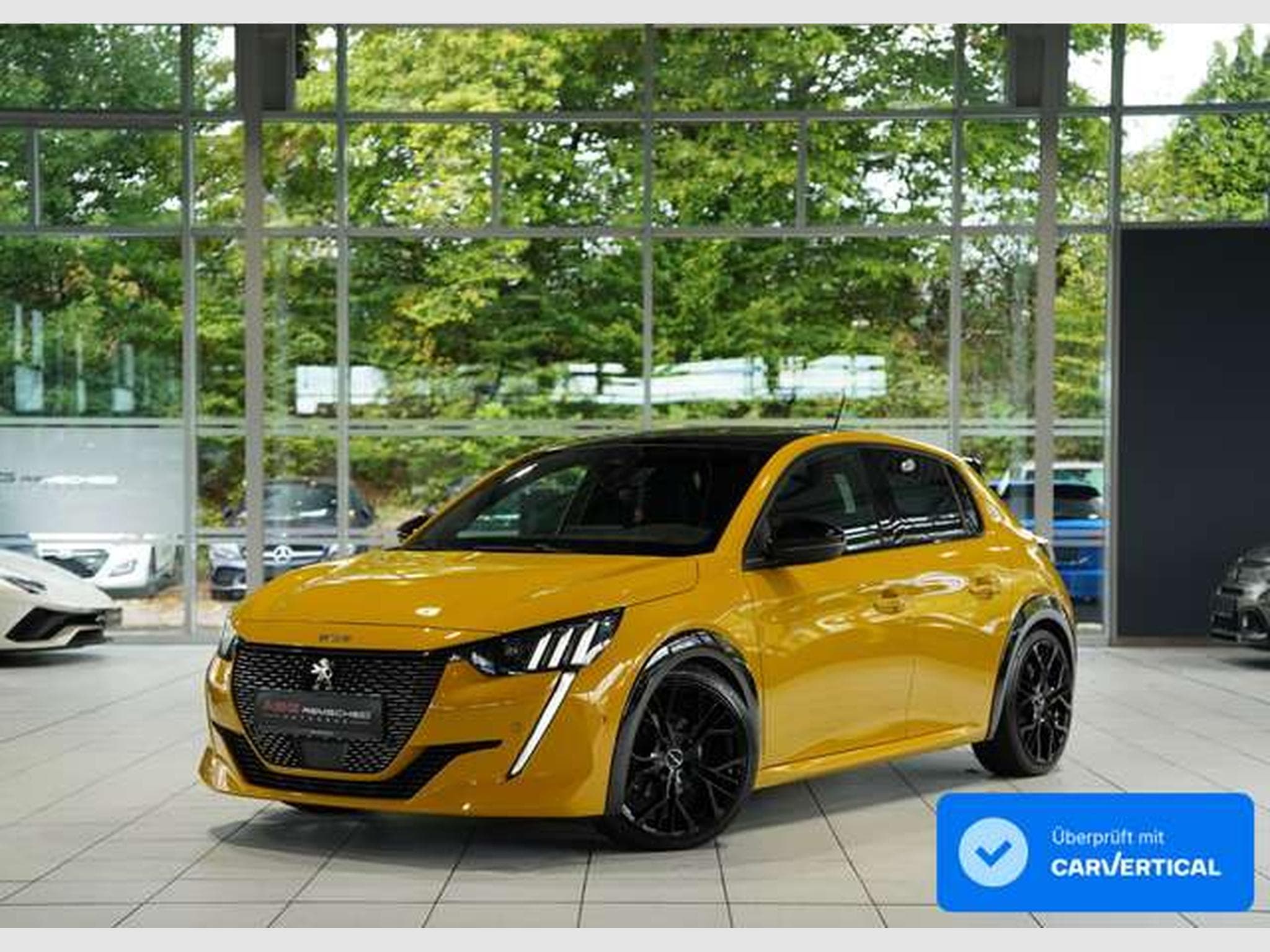 Peugeot 208 GT Pack 1.Hand *Pano *Kamera *AHK *LED *SHZ (2022) - Photo 1