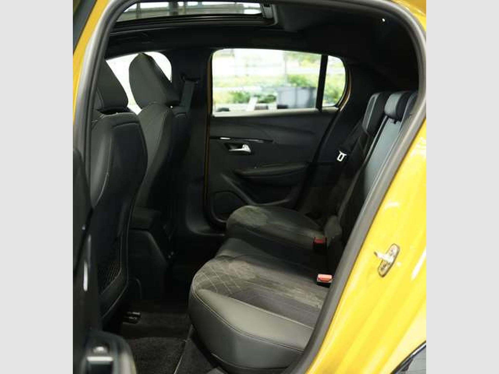 Peugeot 208 GT Pack 1.Hand *Pano *Kamera *AHK *LED *SHZ (2022) - Photo 23