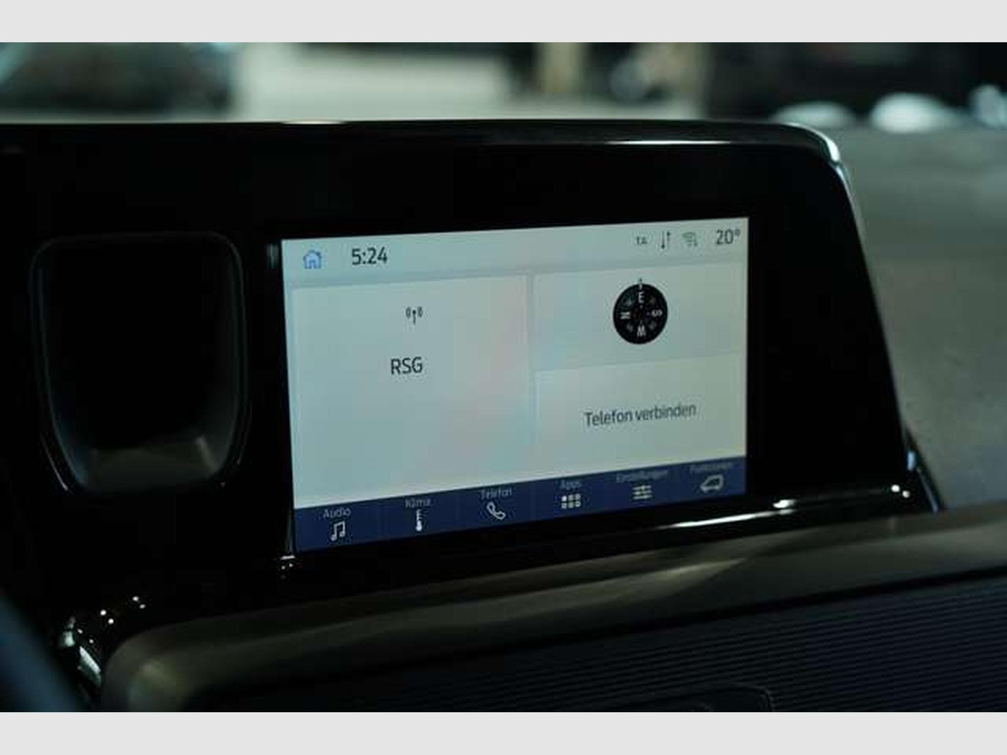 Ford Tourneo 1.0 EcoBoost Trend (2025) - Photo 21