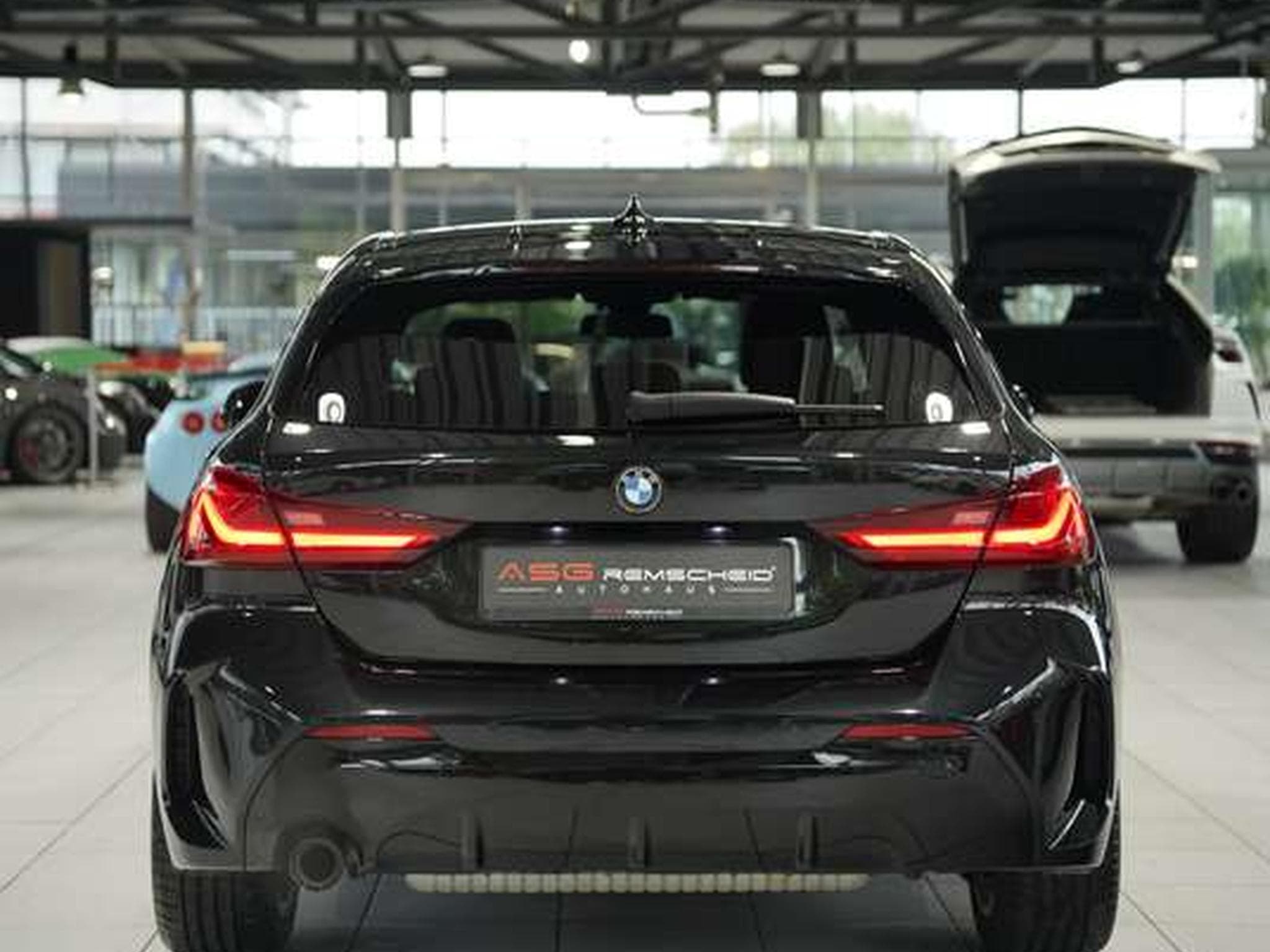 BMW 118 i M Sport *Live-Cockpit *Shadow *Sportsitze (2021) - Photo 7