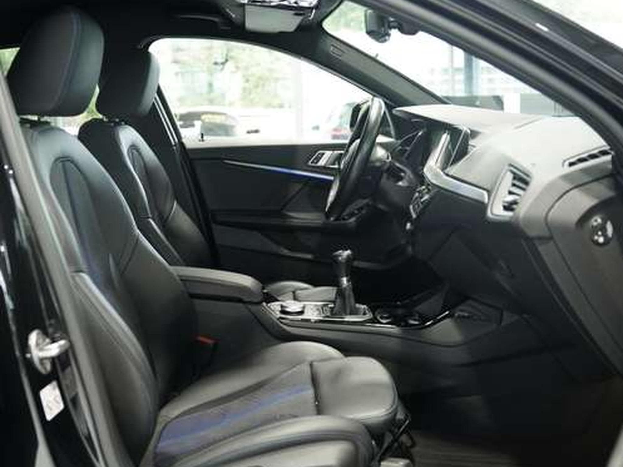 BMW 118 i M Sport *Live-Cockpit *Shadow *Sportsitze (2021) - Photo 14