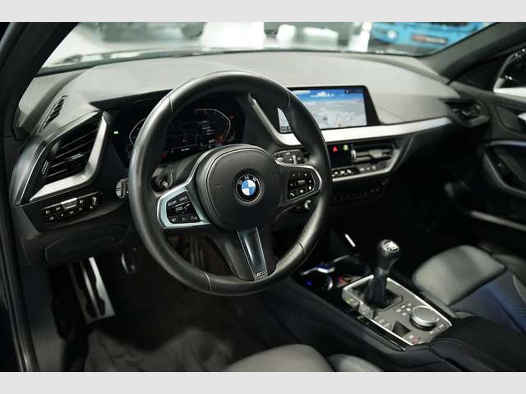 BMW 118 i M Sport *Live-Cockpit *Shadow *Sportsitze (2021) - Photo 21