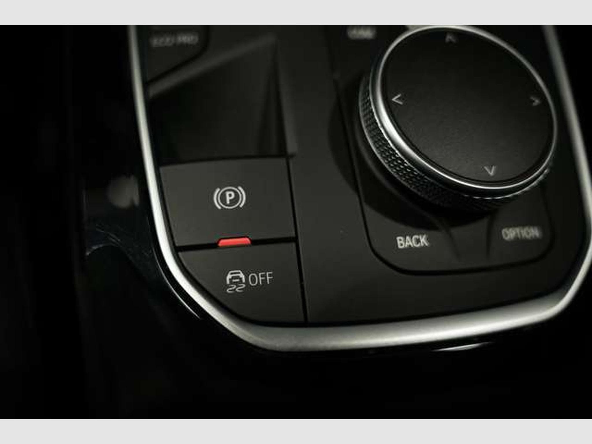 BMW 118 i M Sport *Live-Cockpit *Shadow *Sportsitze (2021) - Photo 28