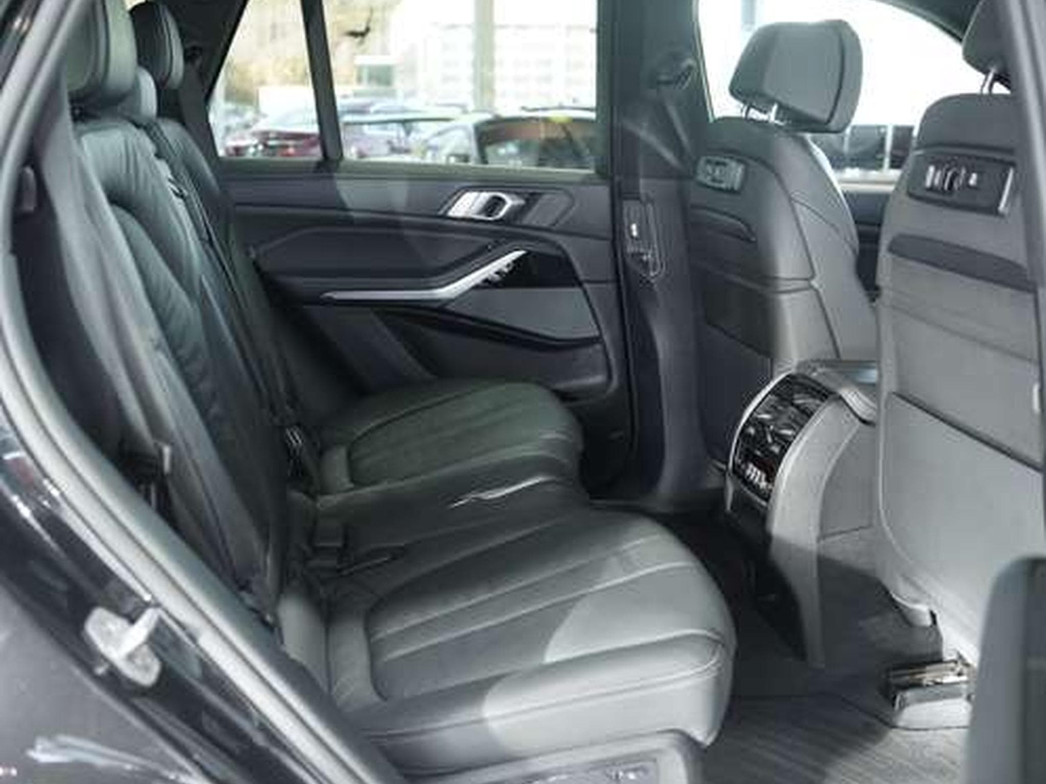 BMW X5M d *22 *7-Sitzer *Pano *ACC *AHK *LUFT (2019) - Photo 25