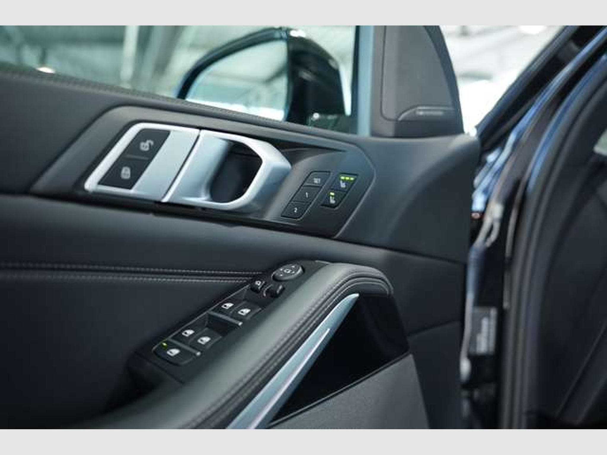 BMW X5M d *22 *7-Sitzer *Pano *ACC *AHK *LUFT (2019) - Photo 29