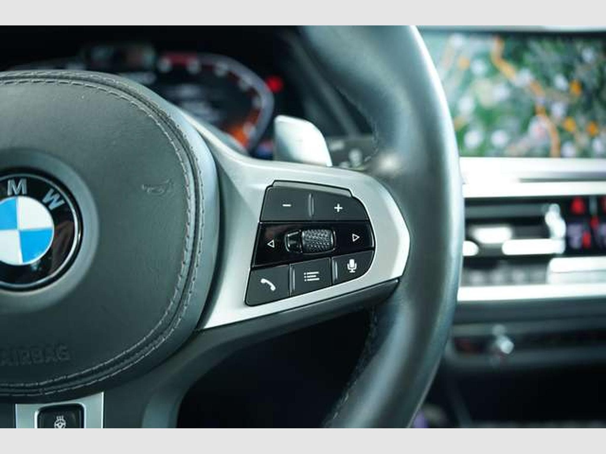 BMW X5M d *22 *7-Sitzer *Pano *ACC *AHK *LUFT (2019) - Photo 36