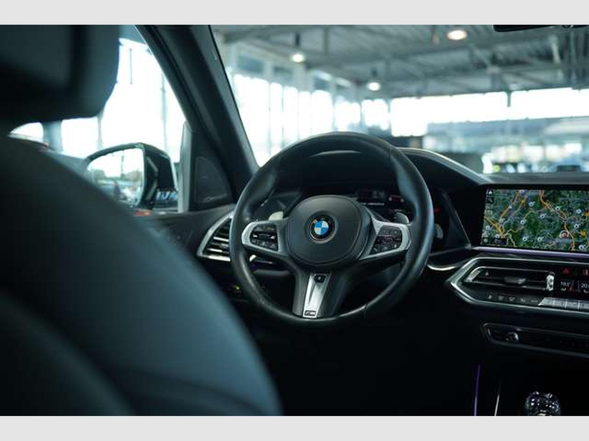 BMW X5M d *22 *7-Sitzer *Pano *ACC *AHK *LUFT (2019) - Photo 48