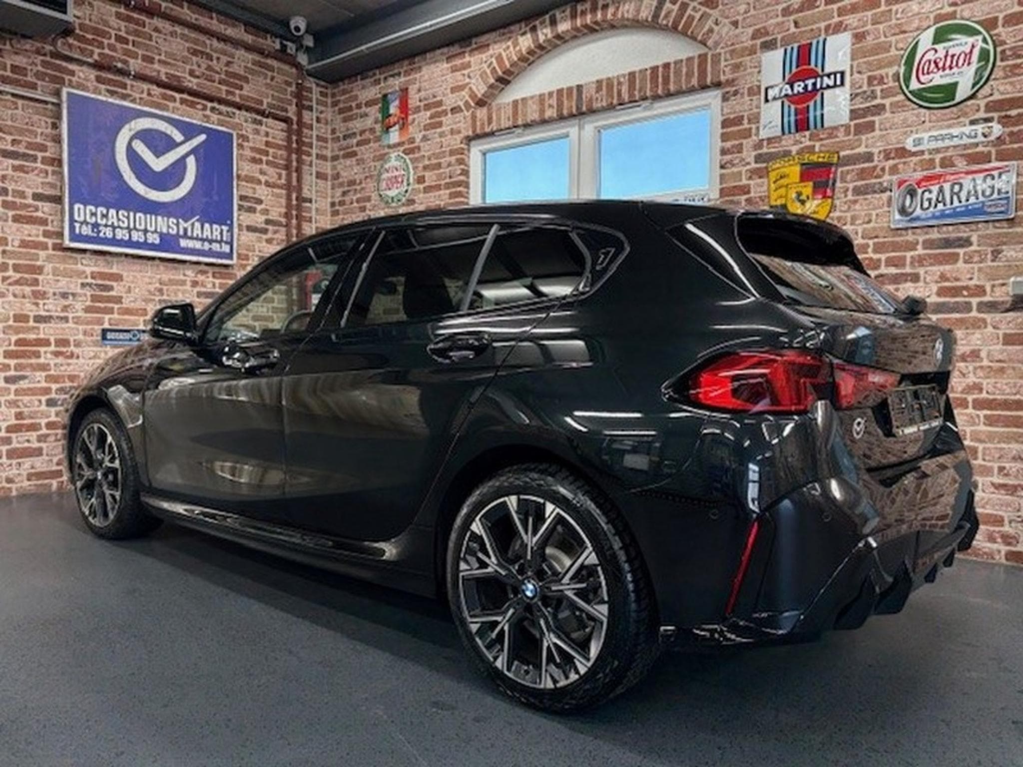 BMW 120 120iA 170cv Auto M-SPORT DESIGN (2025) - Foto 2