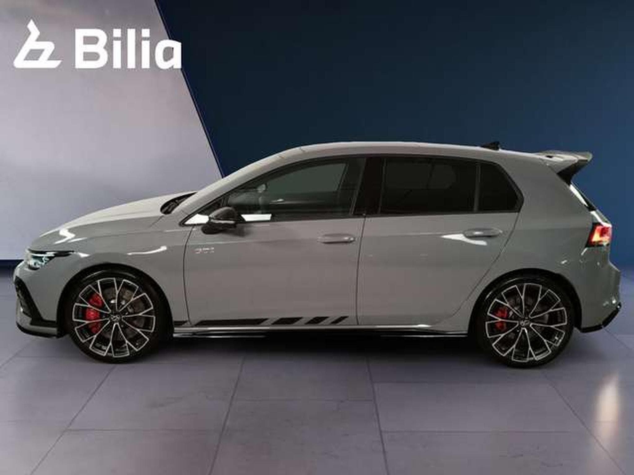 VW Golf (2024) - Foto 10