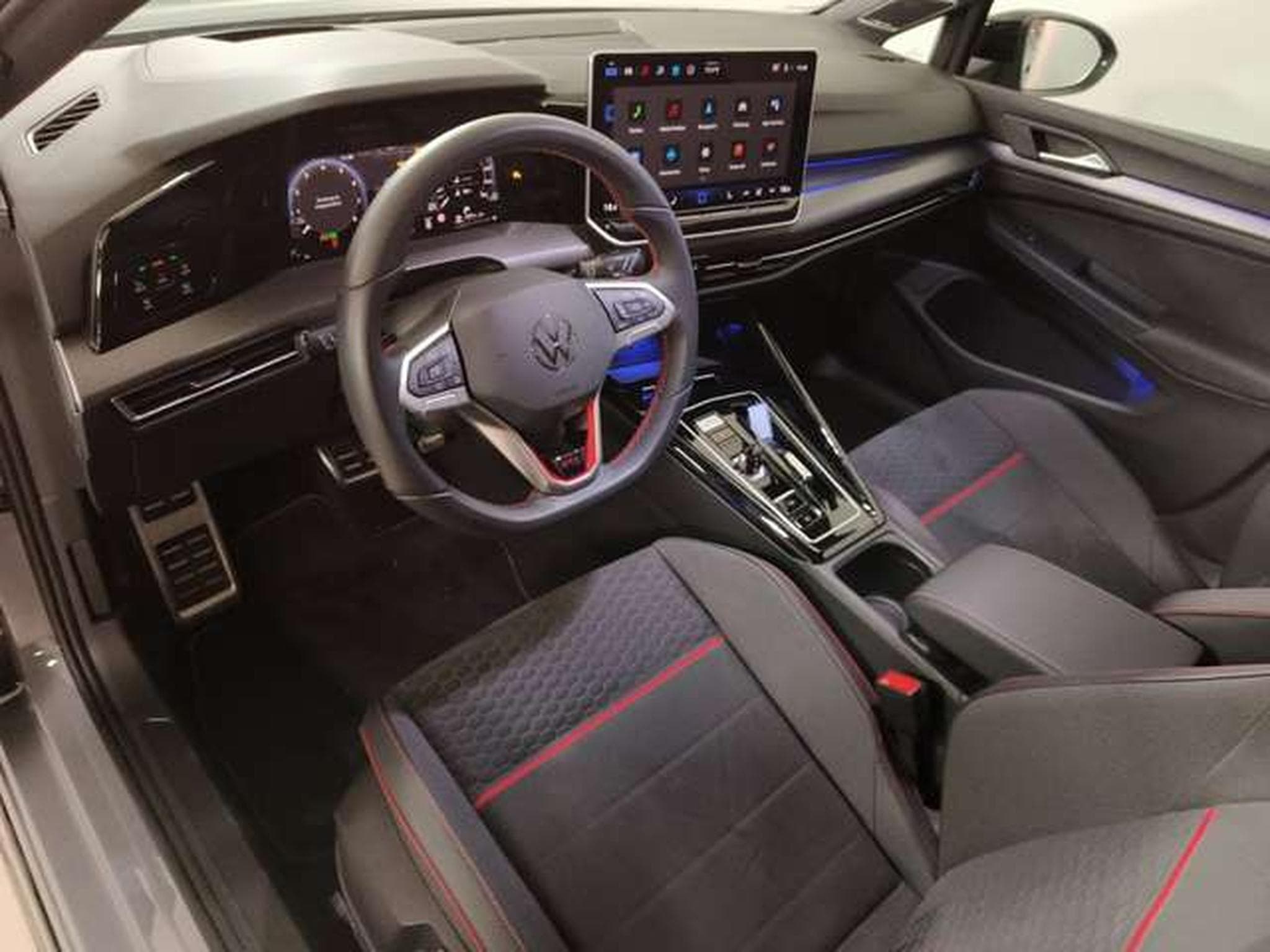 VW Golf (2024) - Foto 11