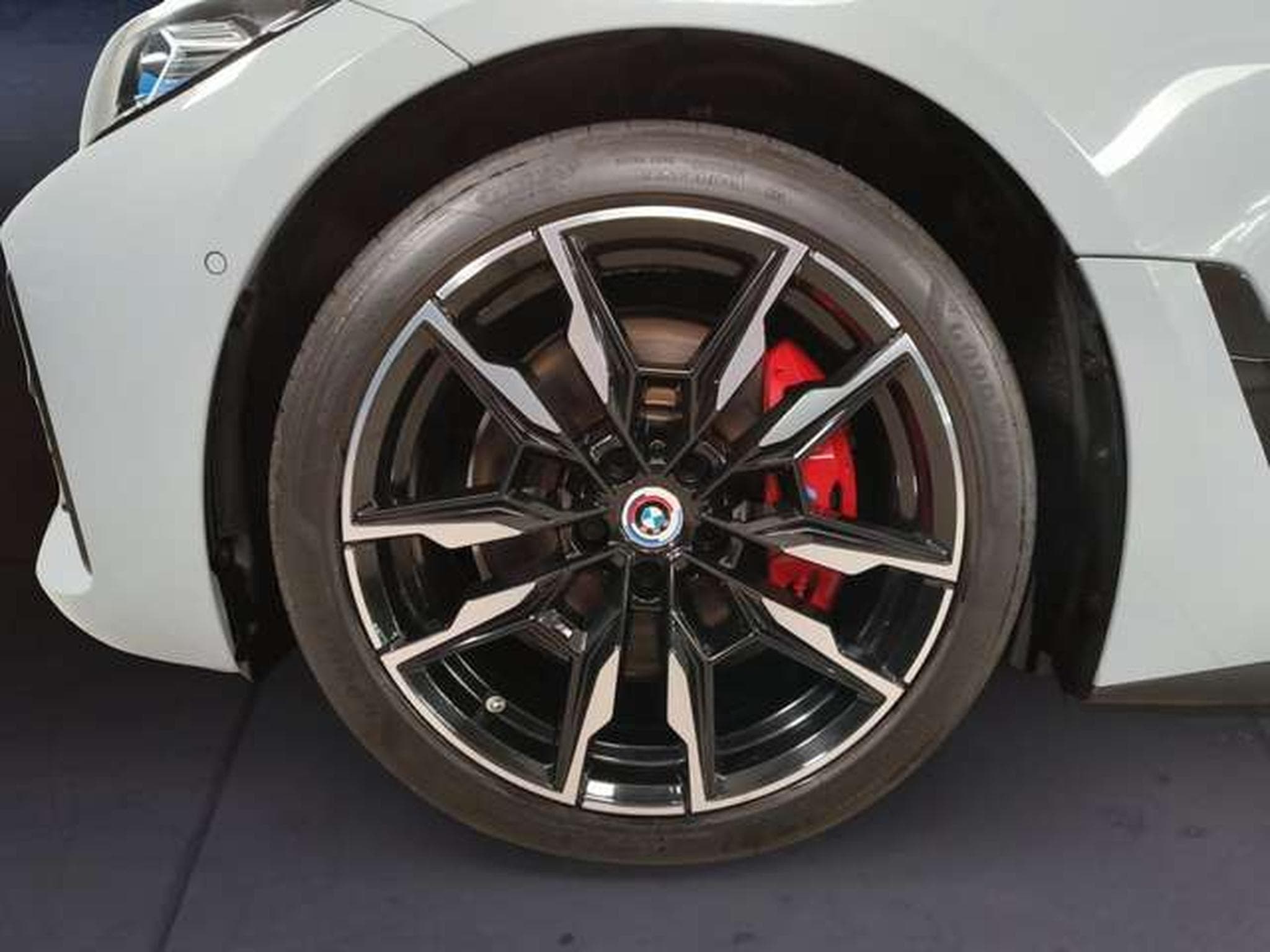 BMW i4 M50 (2022) - Foto 6