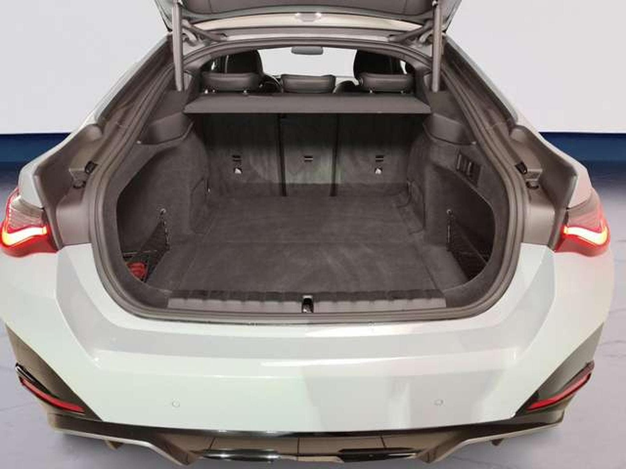 BMW i4 M50 (2022) - Foto 9