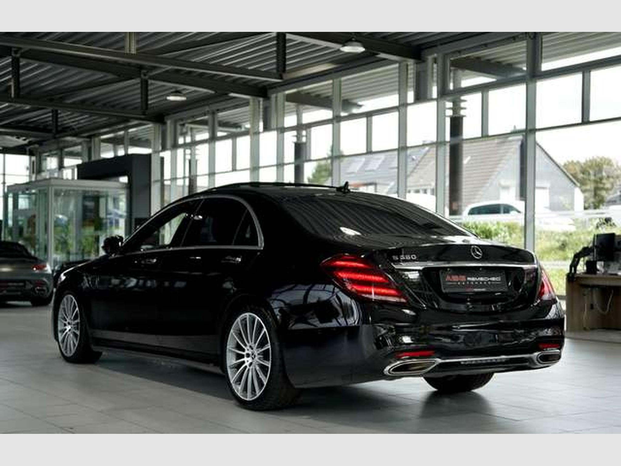 Mercedes S 560 L AMG Line *2.H *20 *Distr*Chauffeur*Pano (2019) - Photo 8