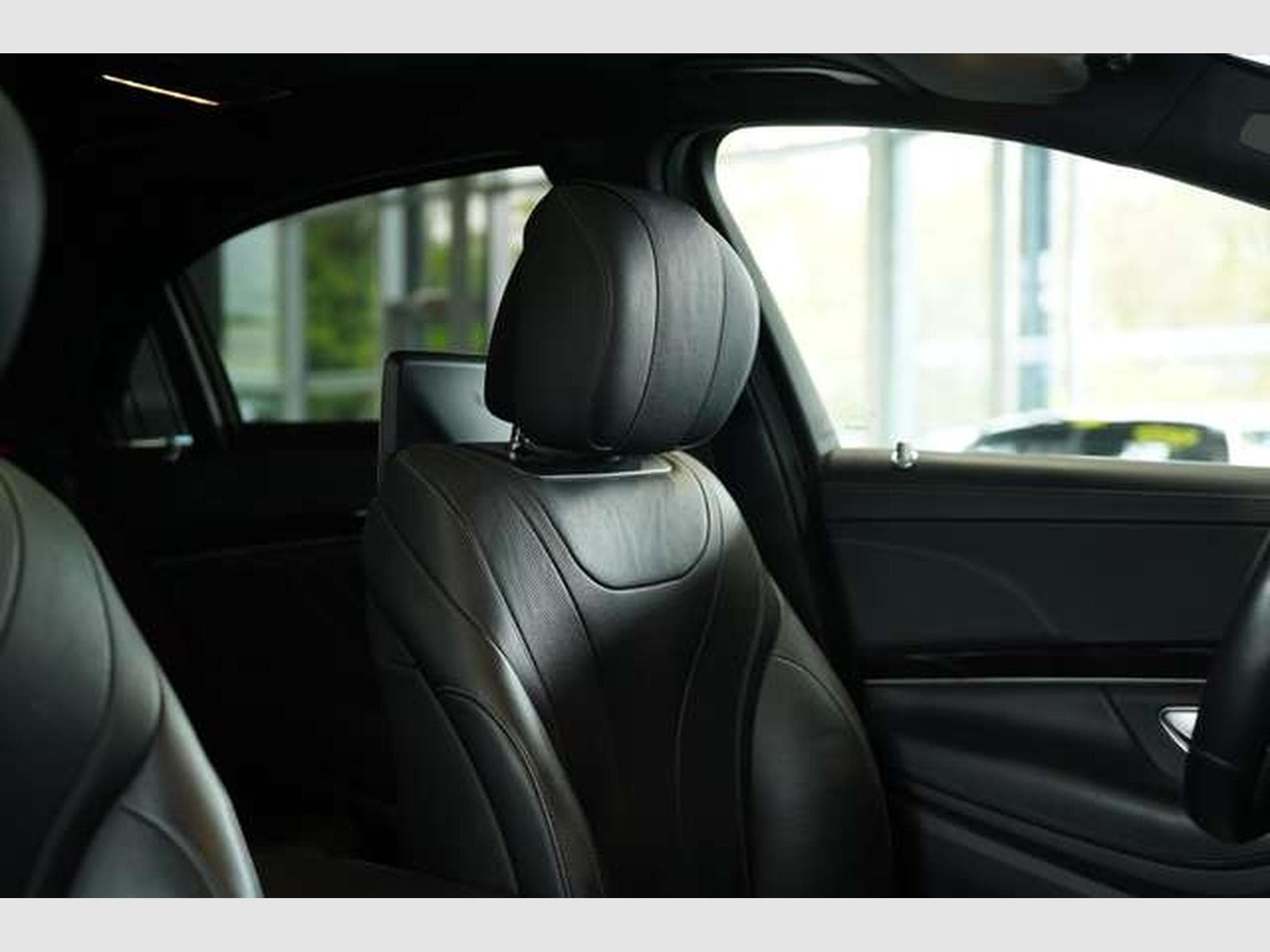 Mercedes S 560 L AMG Line *2.H *20 *Distr*Chauffeur*Pano (2019) - Photo 17