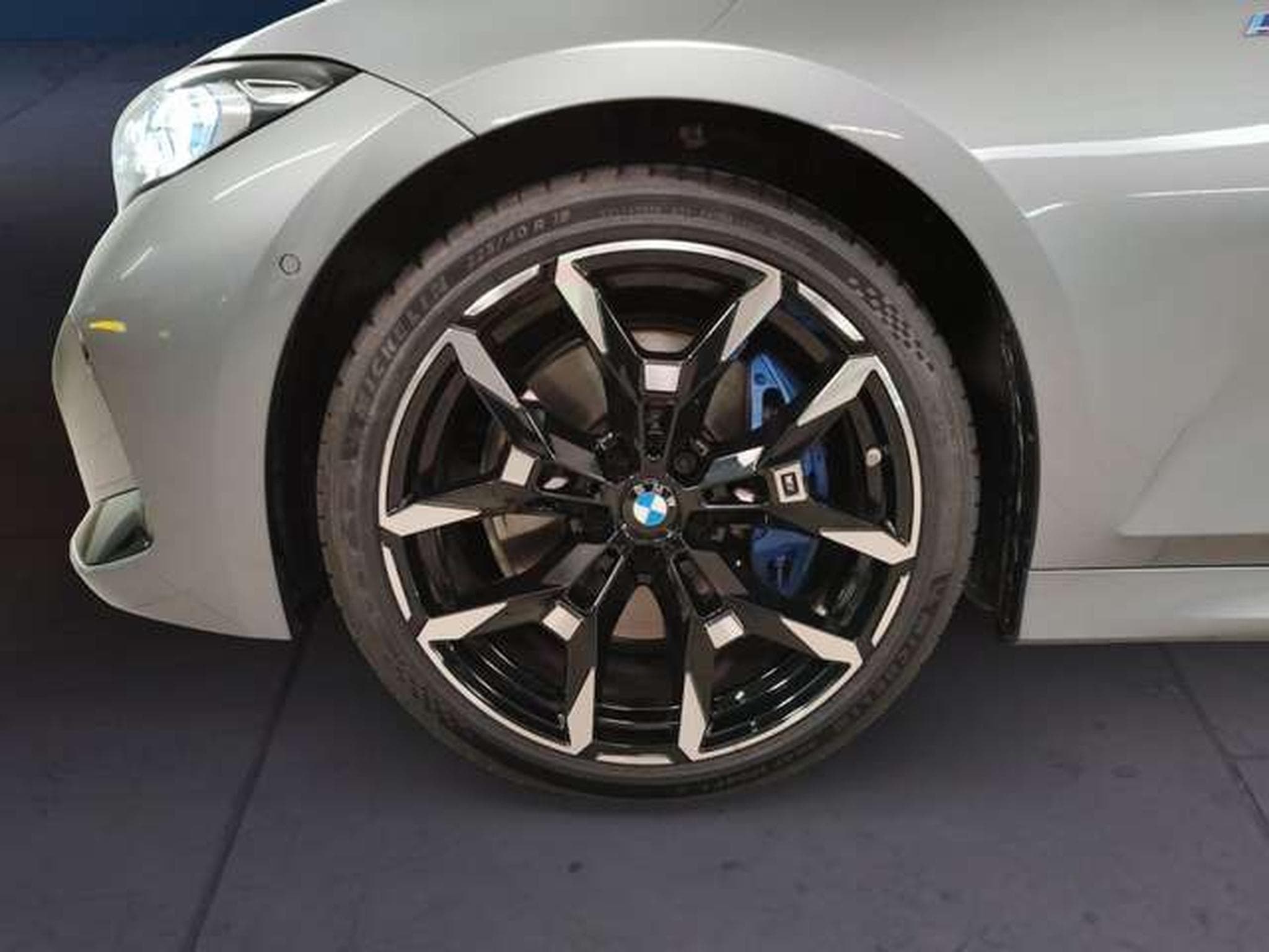 BMW 330 d xDrive M Sportpaket Head-Up HK HiFi DAB (2026) - Foto 6