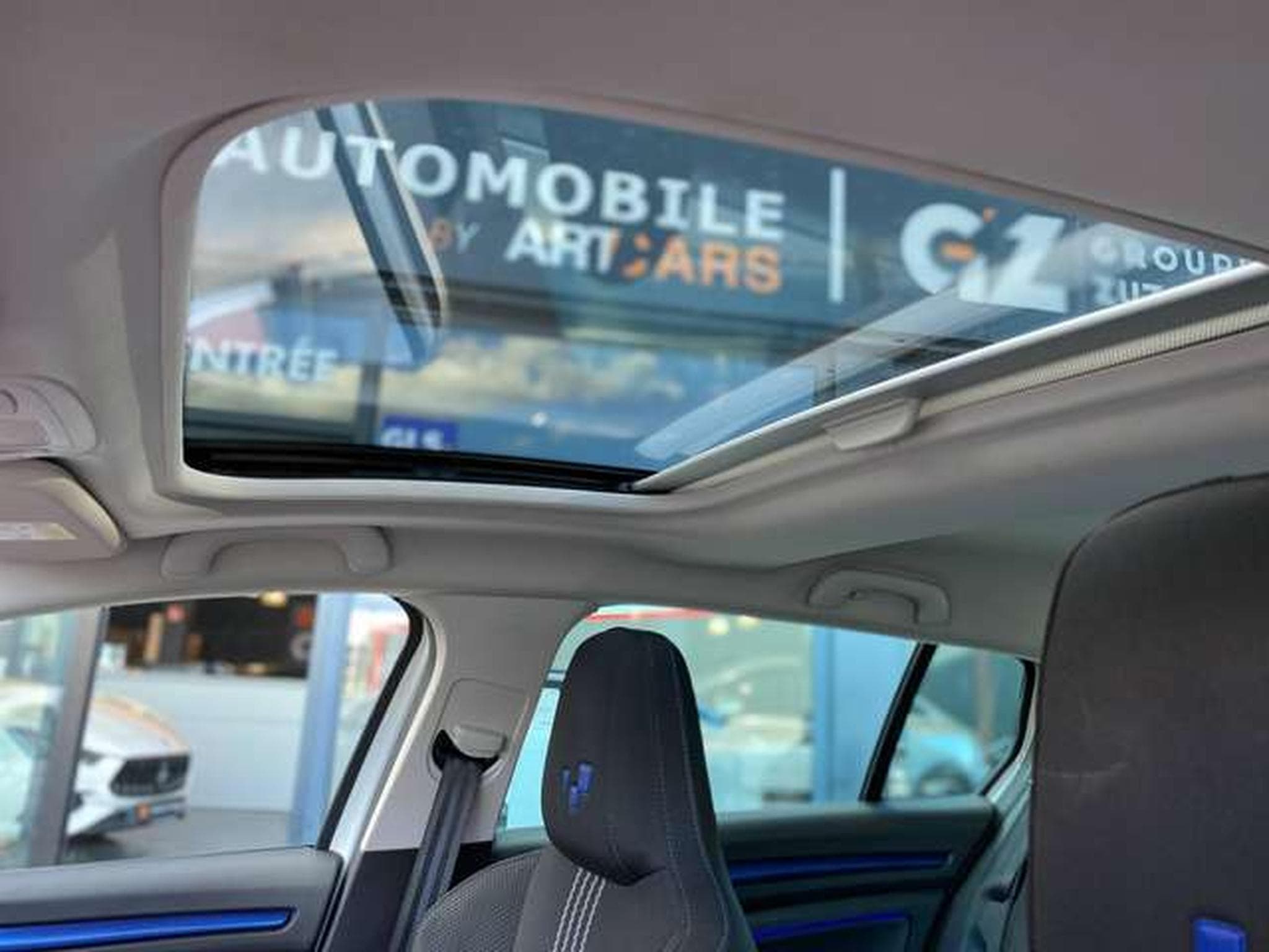 Renault Megane Megane Grandtour ENERGY dCi 165 EDC BOSE EDITION (2018) - Foto 17