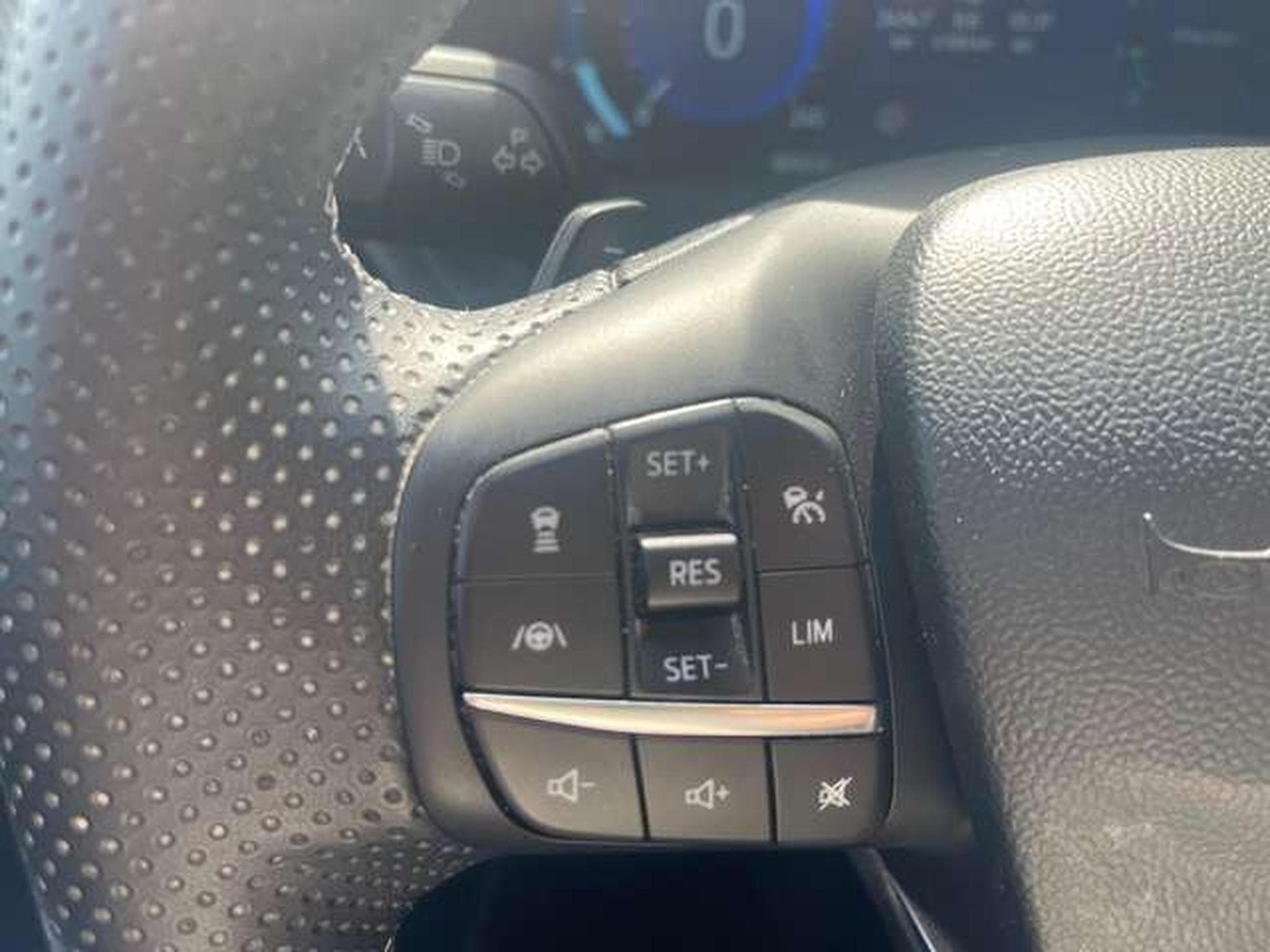 Ford Puma Hybrid Aut. ST-LINE-JUSQU'A 36 MOIS DE GARANTIE (2023) - Photo 15