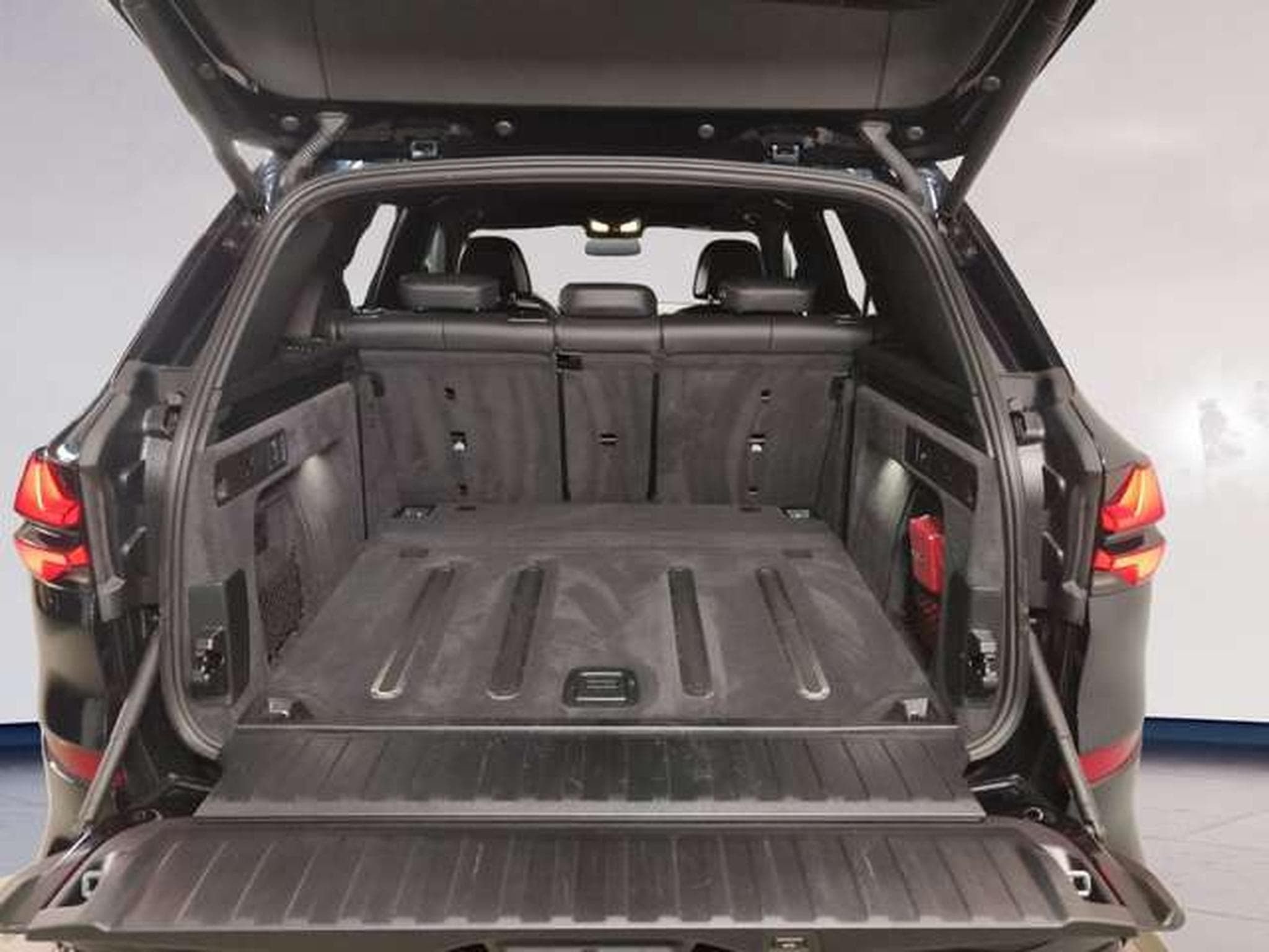 BMW X5 xDrive30d M Sportpaket HK HiFi DAB LED (2026) - Foto 9