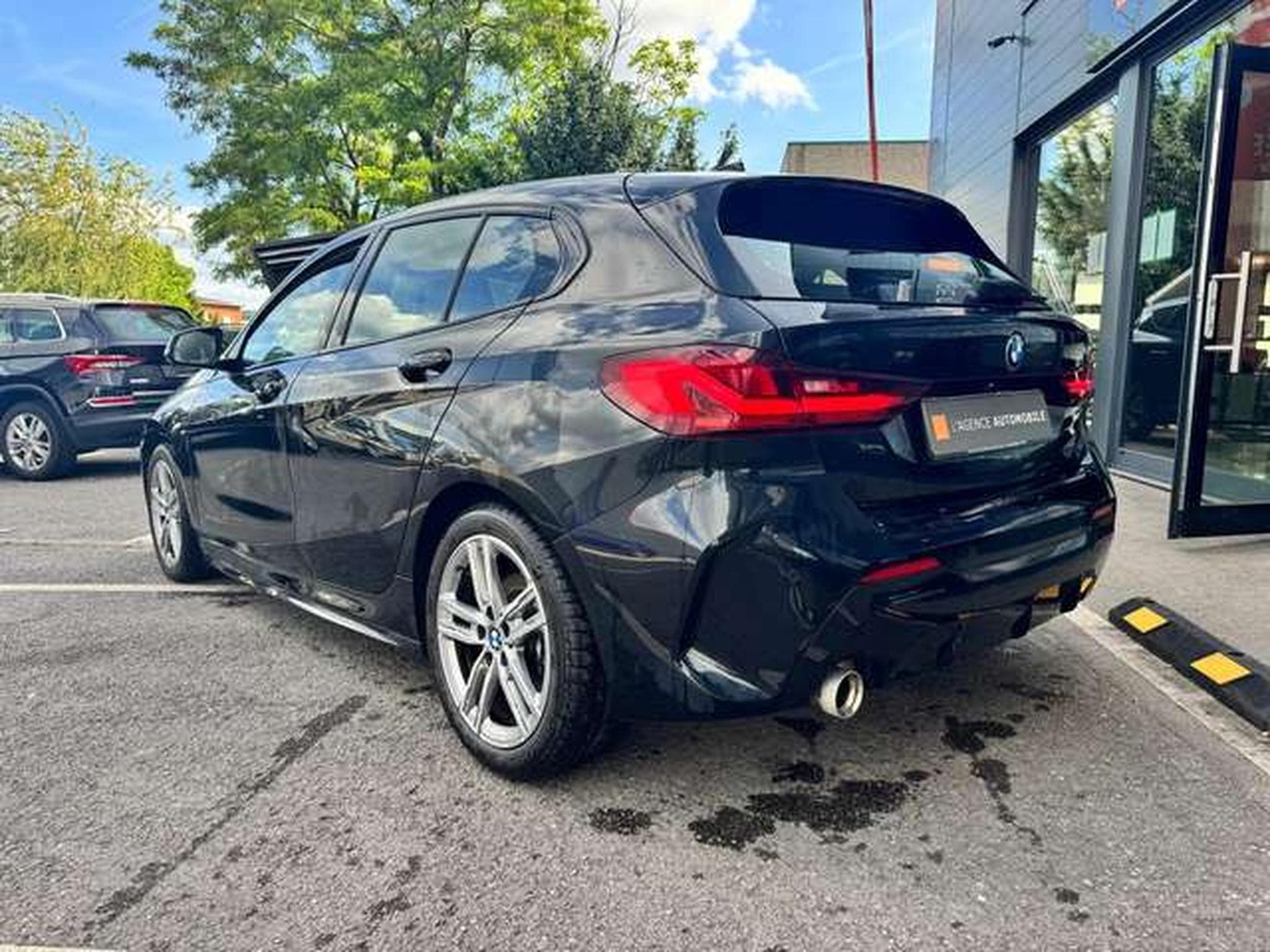 BMW 118 118i Aut. M Sport jusqu'à 36 mois de garantie (2021) - Photo 5