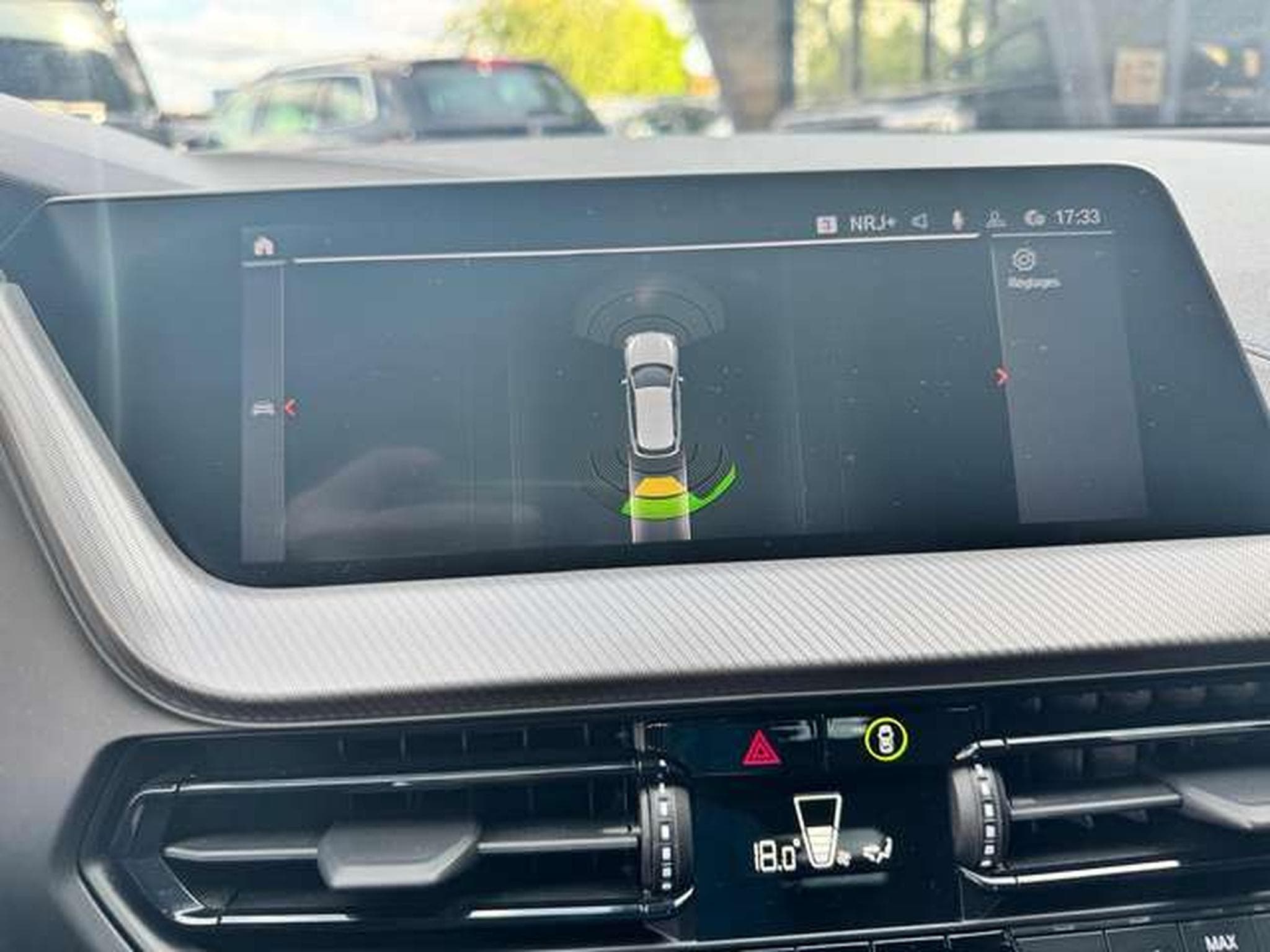BMW 118 118i Aut. M Sport jusqu'à 36 mois de garantie (2021) - Photo 16