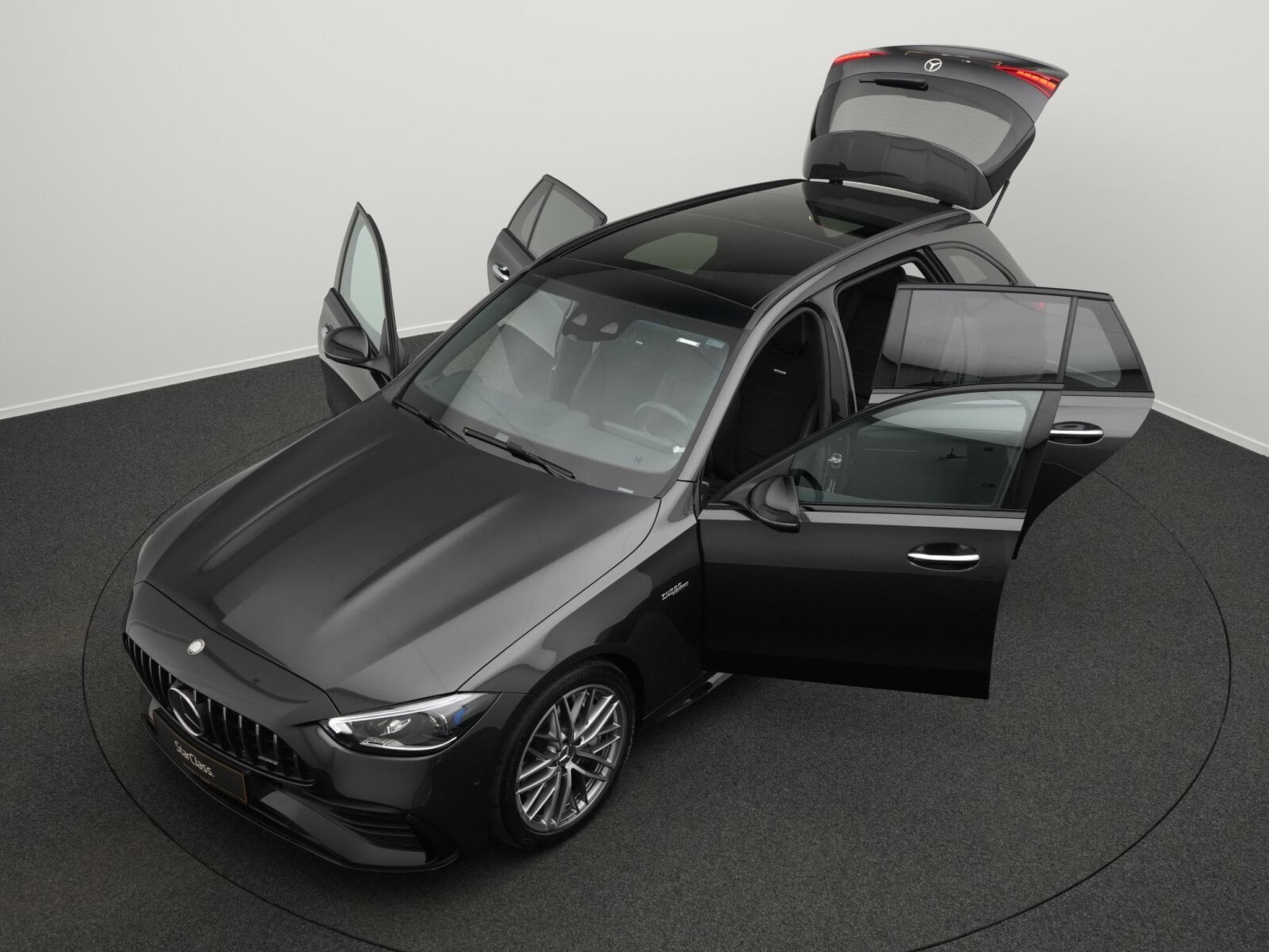 Mercedes C 43 AMG 4MATIC T. Digital+Pano+360°+Night+Memo (2025) - Photo 14