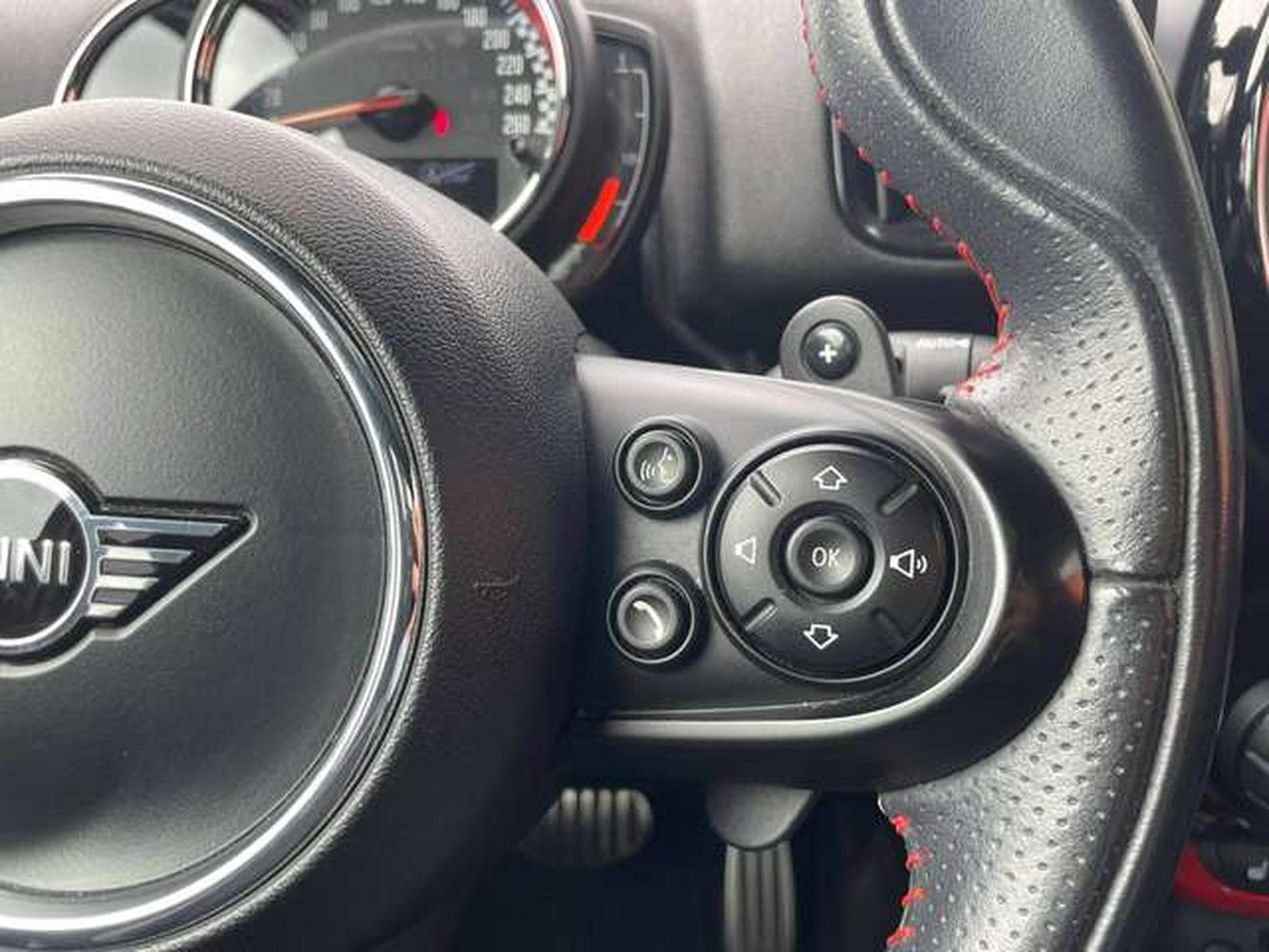 MINI JCW Countryman All4 306 Ch - 4x4 (2019) - Foto 16