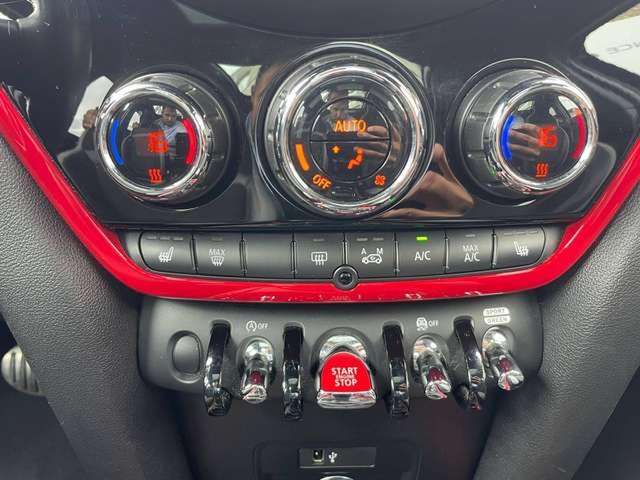 MINI JCW Countryman All4 306 Ch - 4x4 (2019) - Foto 23