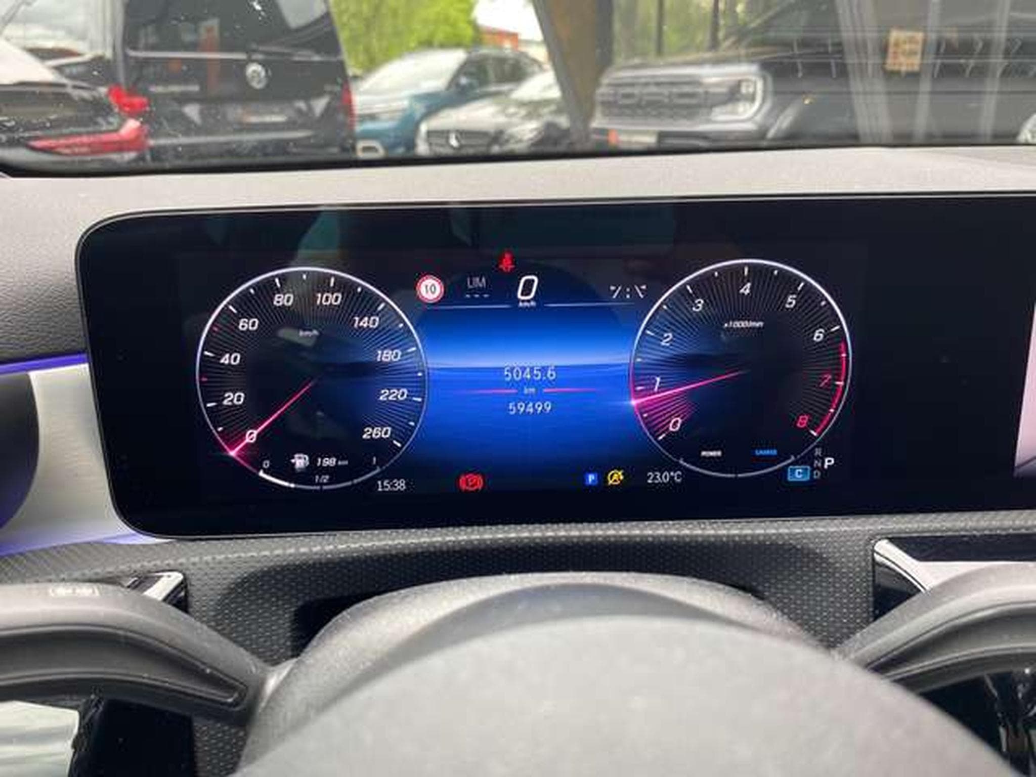 Mercedes A 180 A 180 7G-DCT Lim. AMG Line Advanced Plus (2023) - Photo 10
