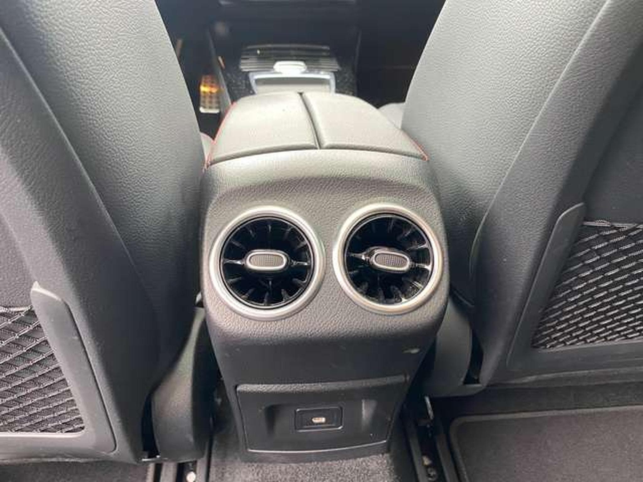 Mercedes A 180 A 180 7G-DCT Lim. AMG Line Advanced Plus (2023) - Photo 15