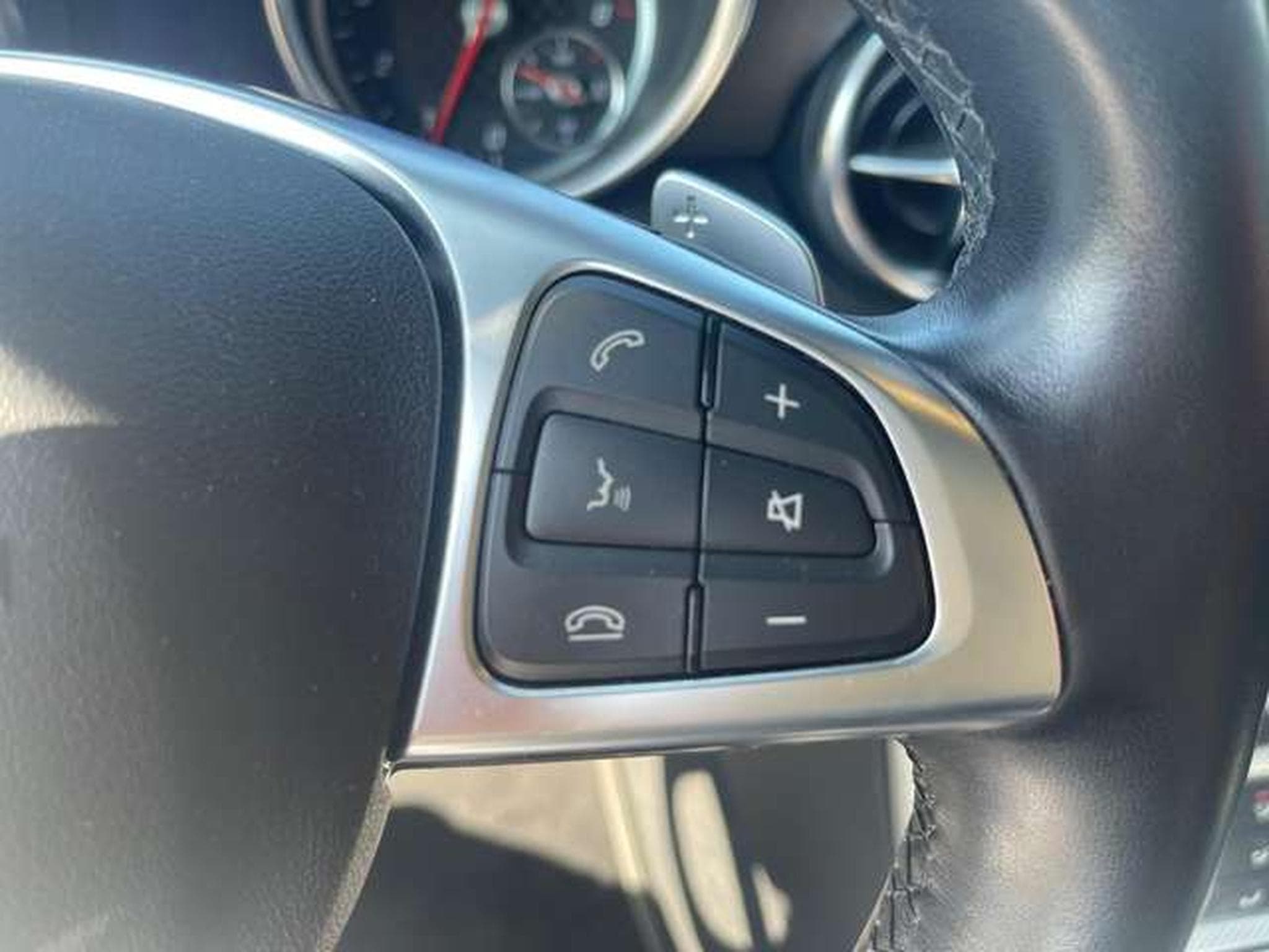 Mercedes SLC 200 SPECIAL FINAL EDITION -JUSQU'A 36 MOIS DE GARANTIE (2019) - Photo 20