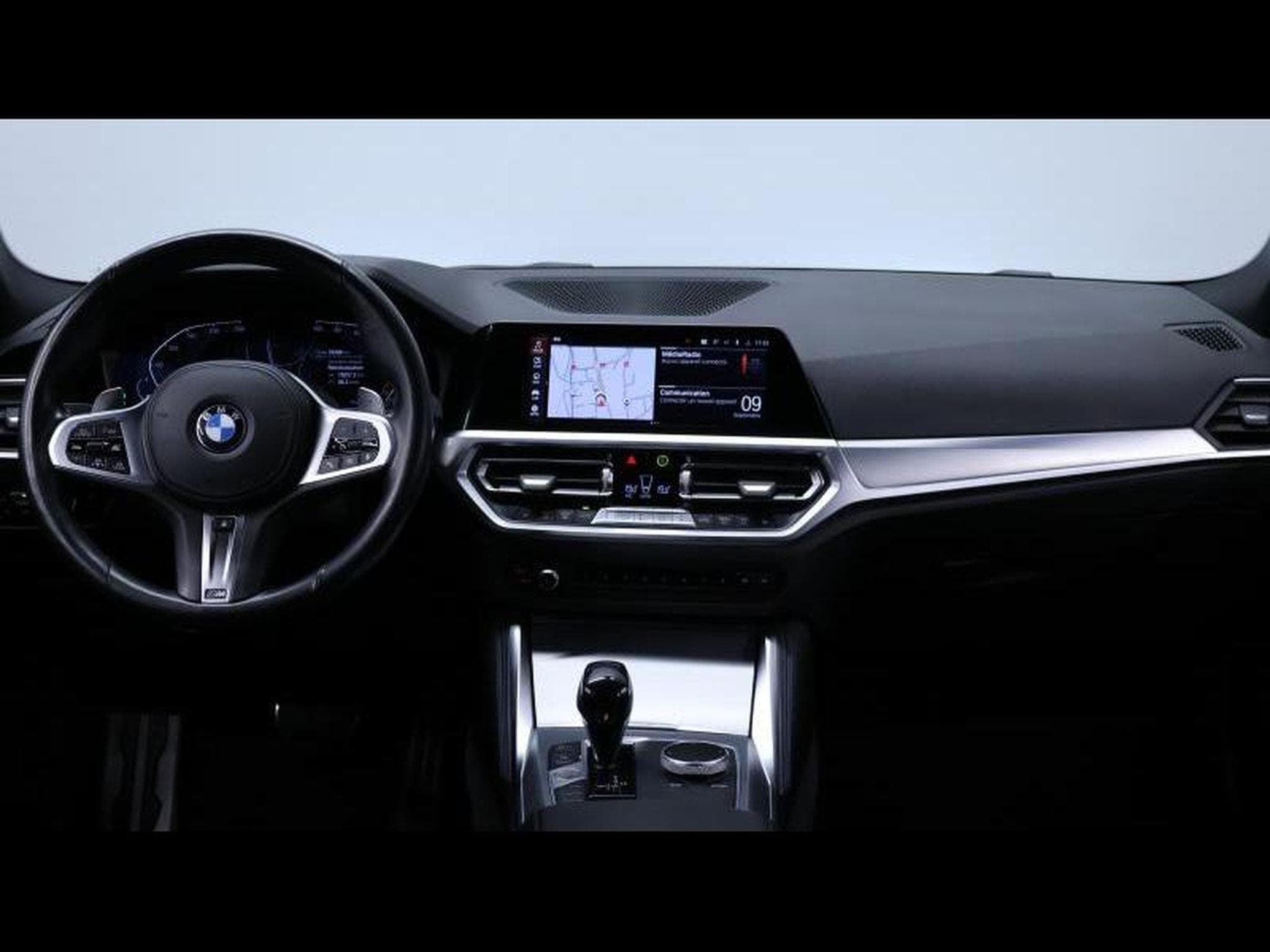 BMW 420 i Grand Coupe M SPORT Pro (2022) - Foto 17